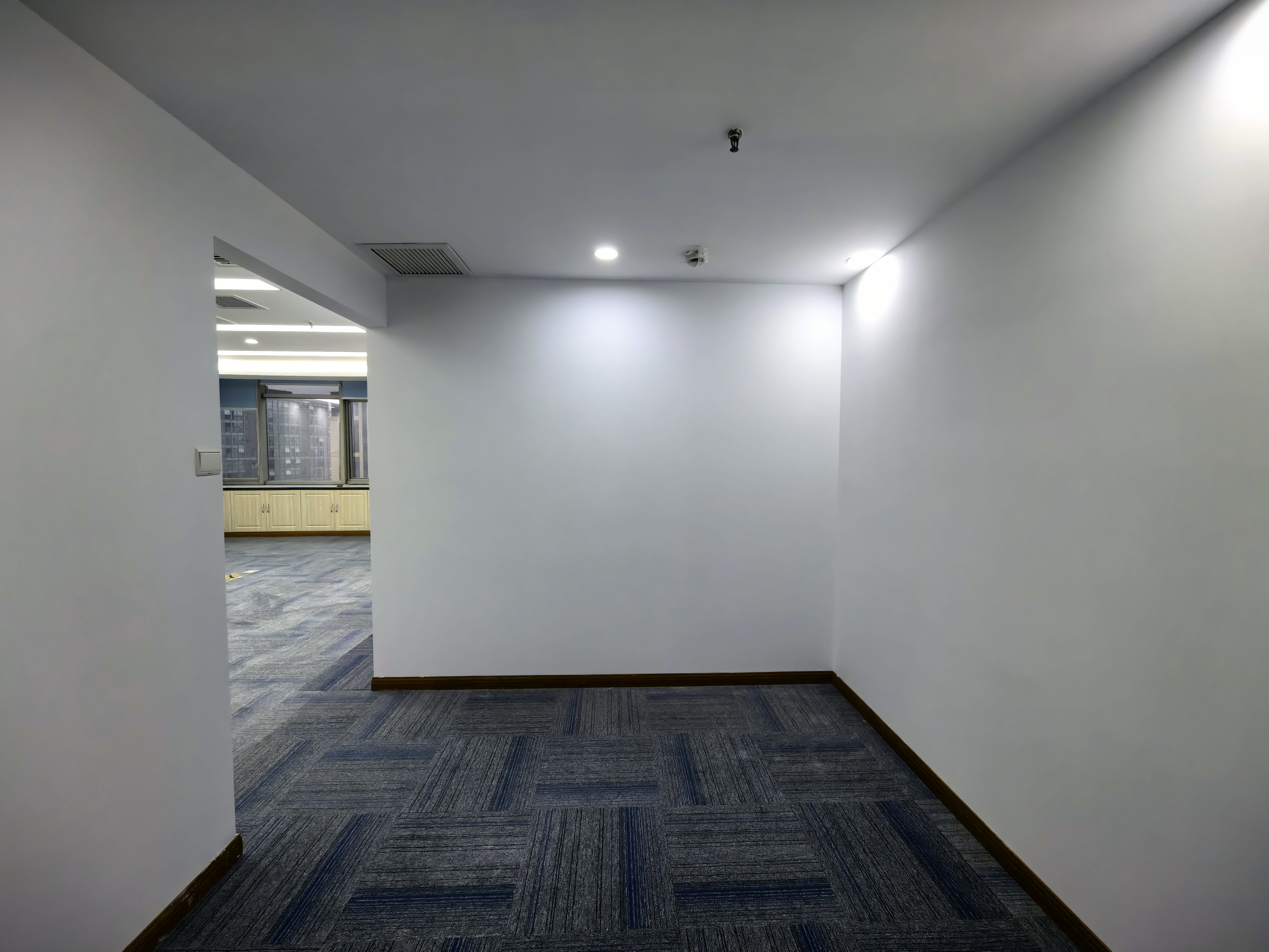 曹杨中关村科技大厦169平米写字楼出租