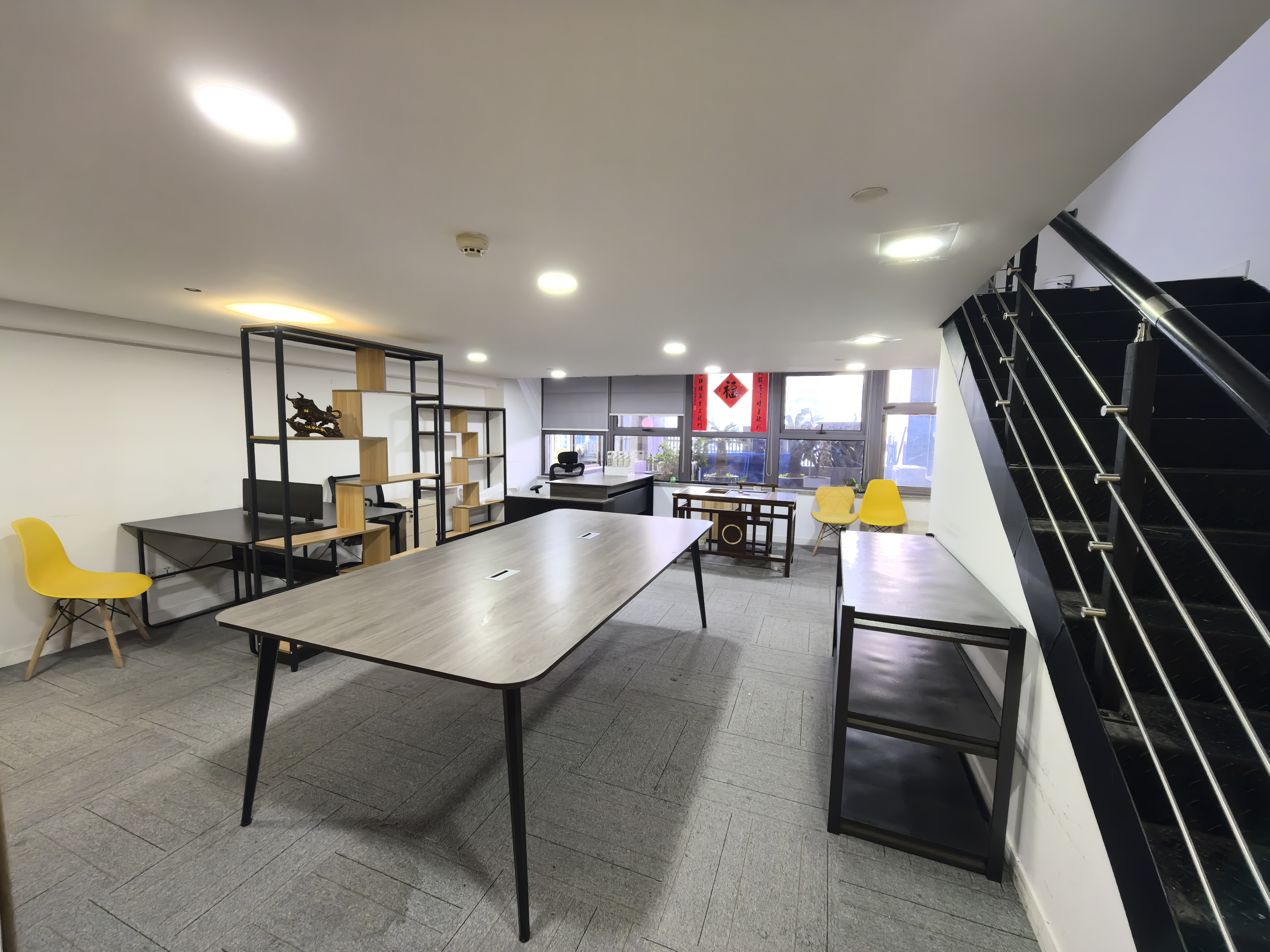 江宁路静安创展中心85平米写字楼出租