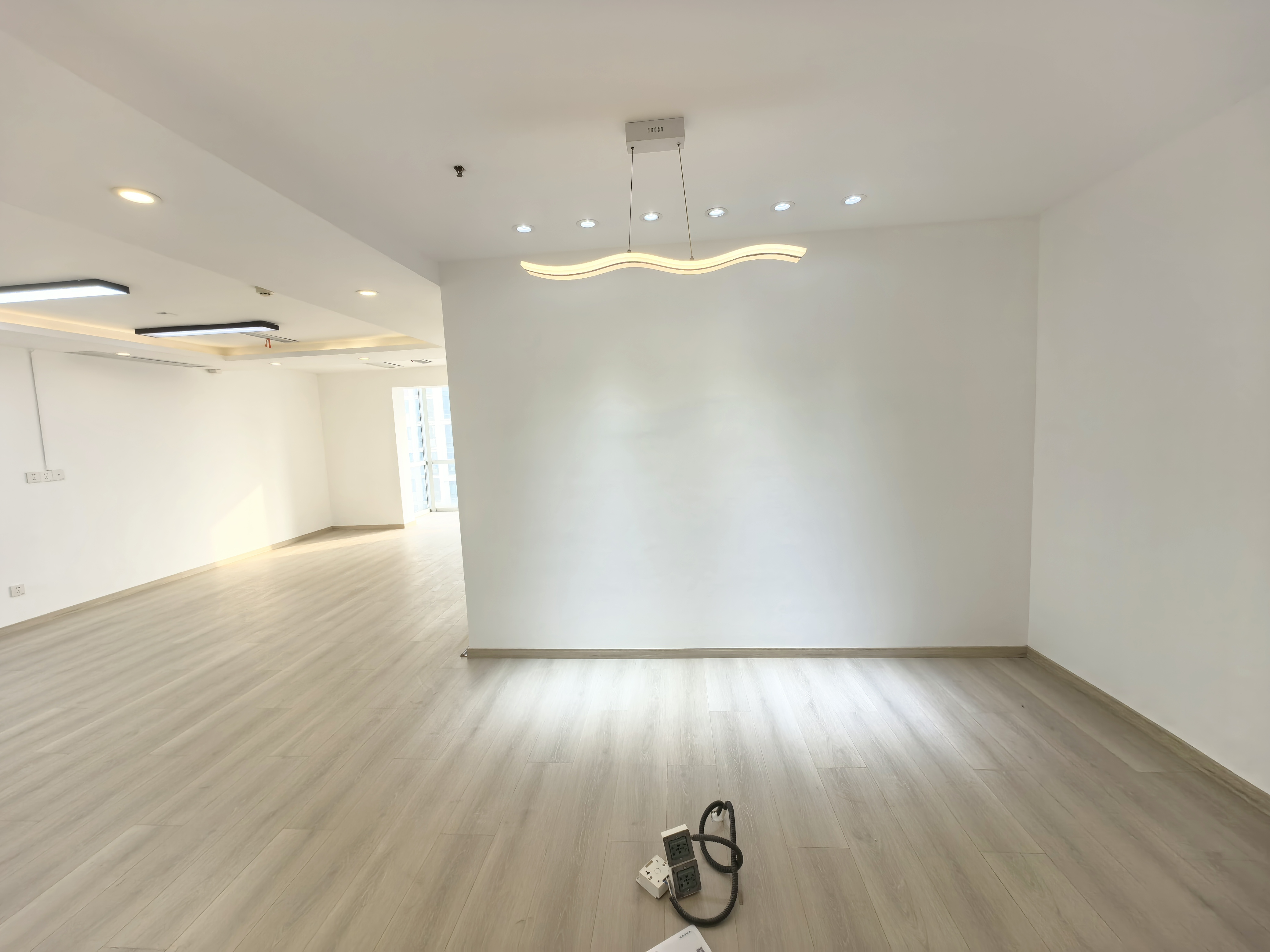 曹杨绿地同创大厦91平米写字楼出租