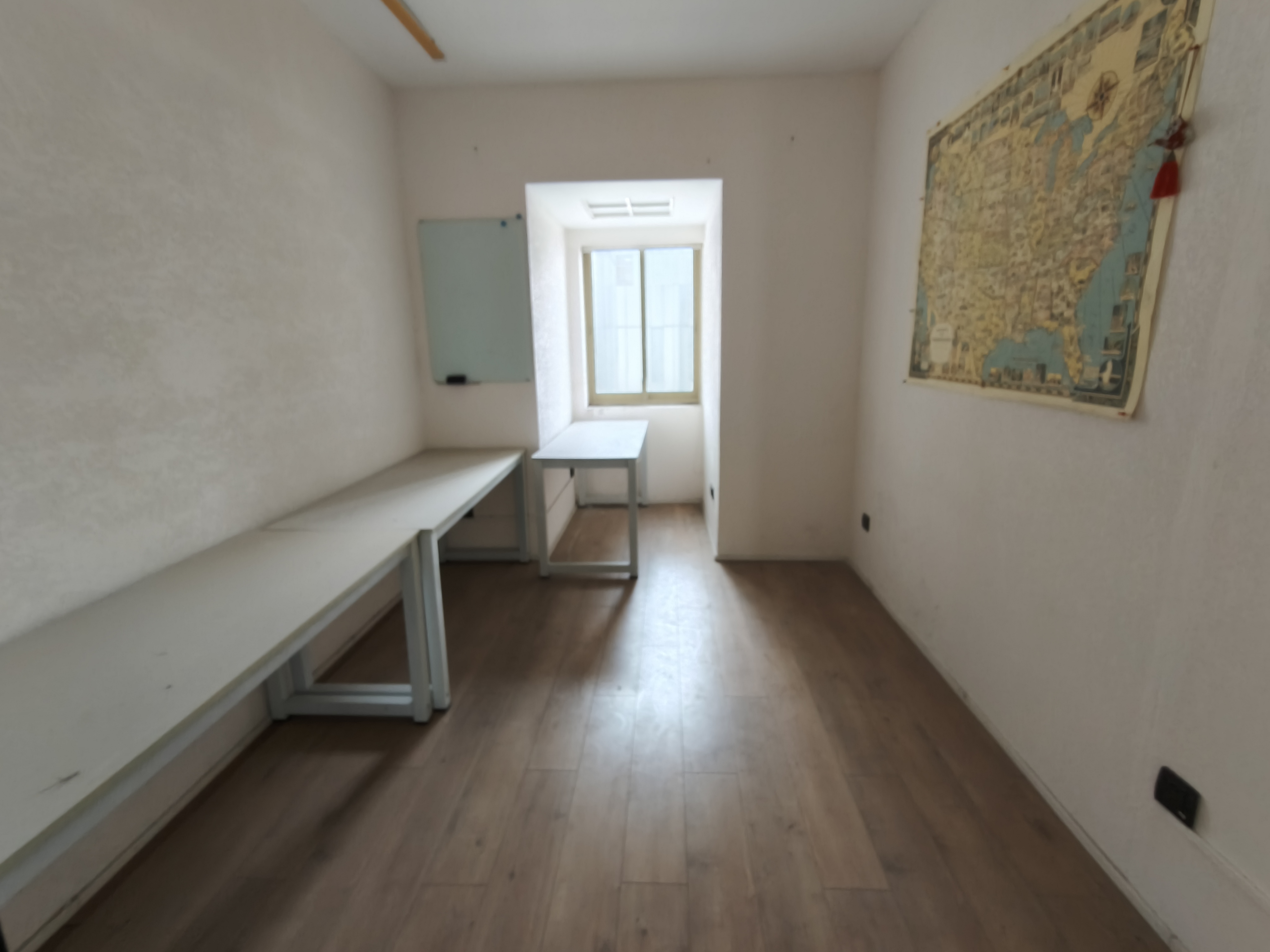 中山公园虹桥国际大厦96平米写字楼出租