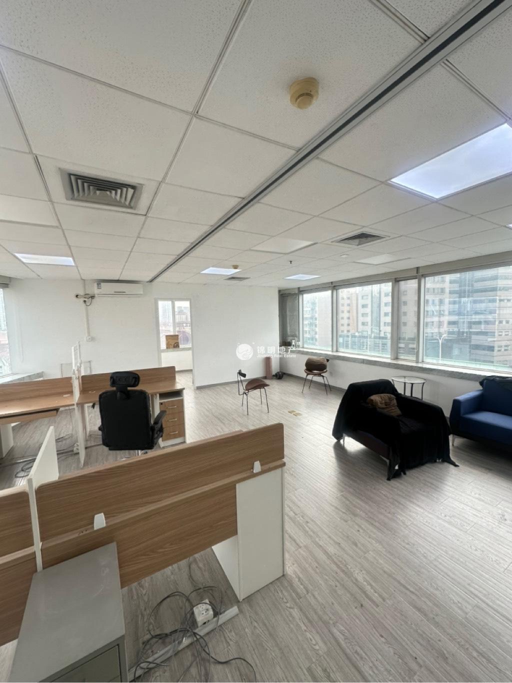 虹桥虹桥银城109平米写字楼出租