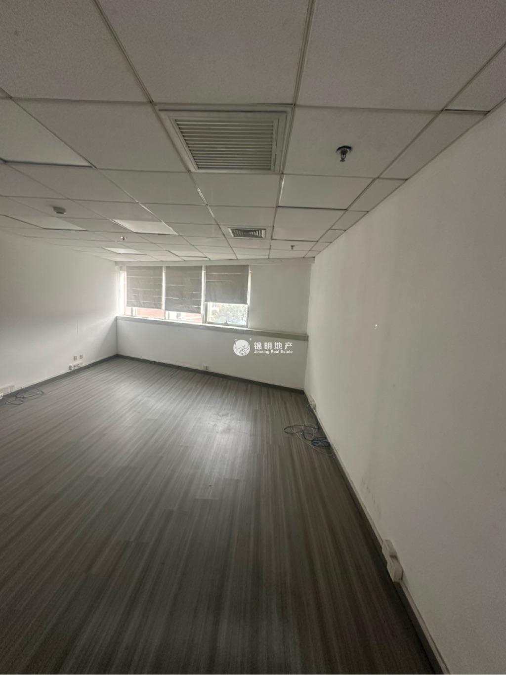 虹桥虹桥银城47平米写字楼出租