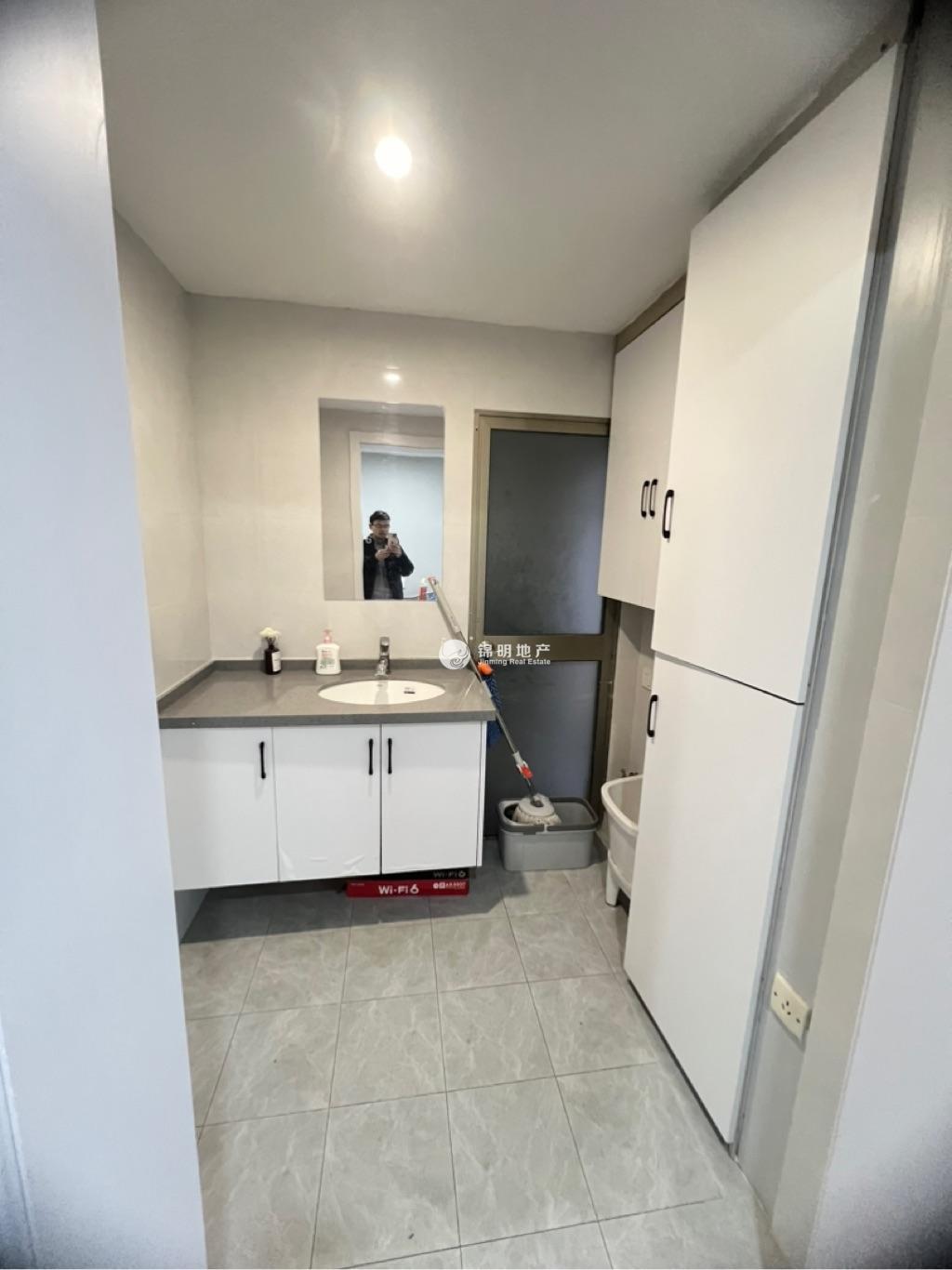 中山公园凯阳大厦122平米写字楼出租