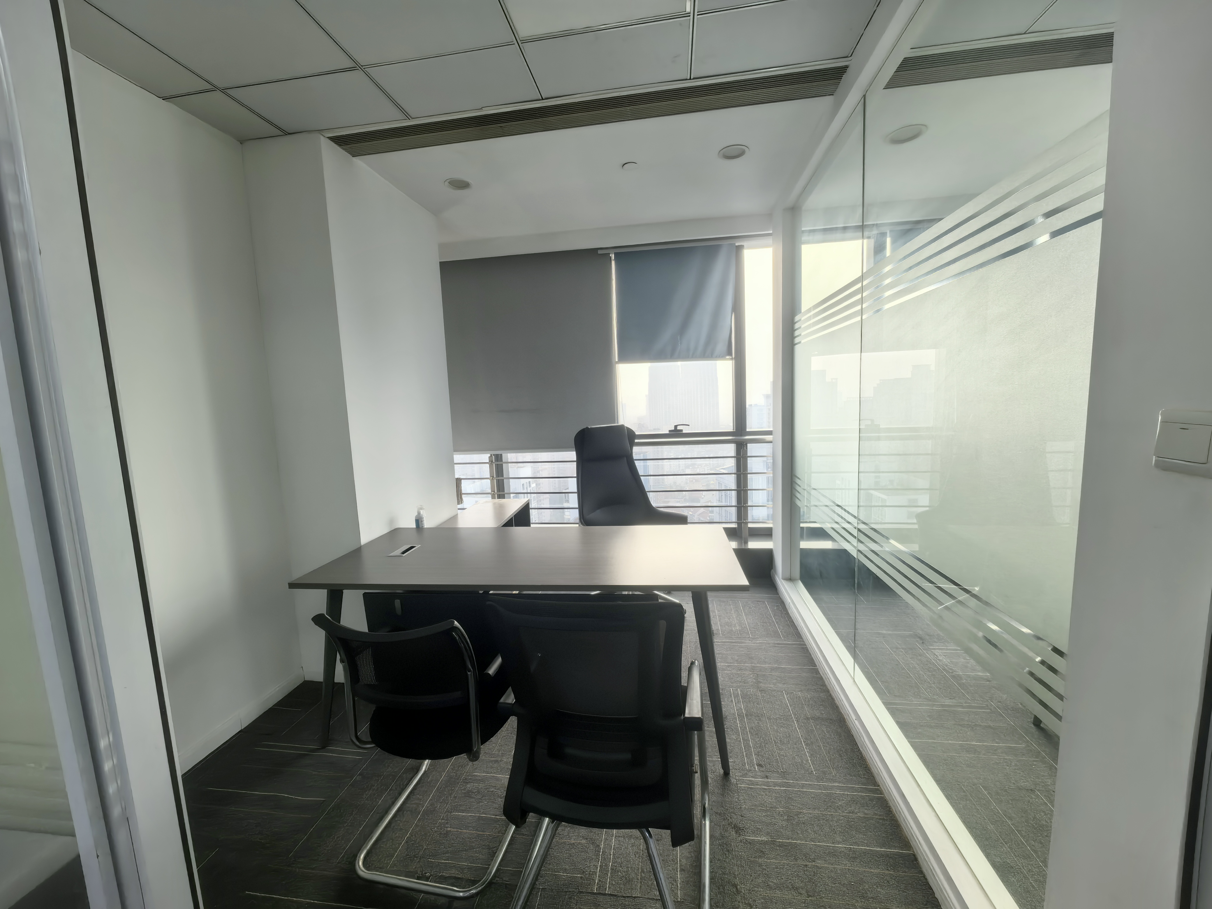 曹杨绿地和创大厦80平米写字楼出租