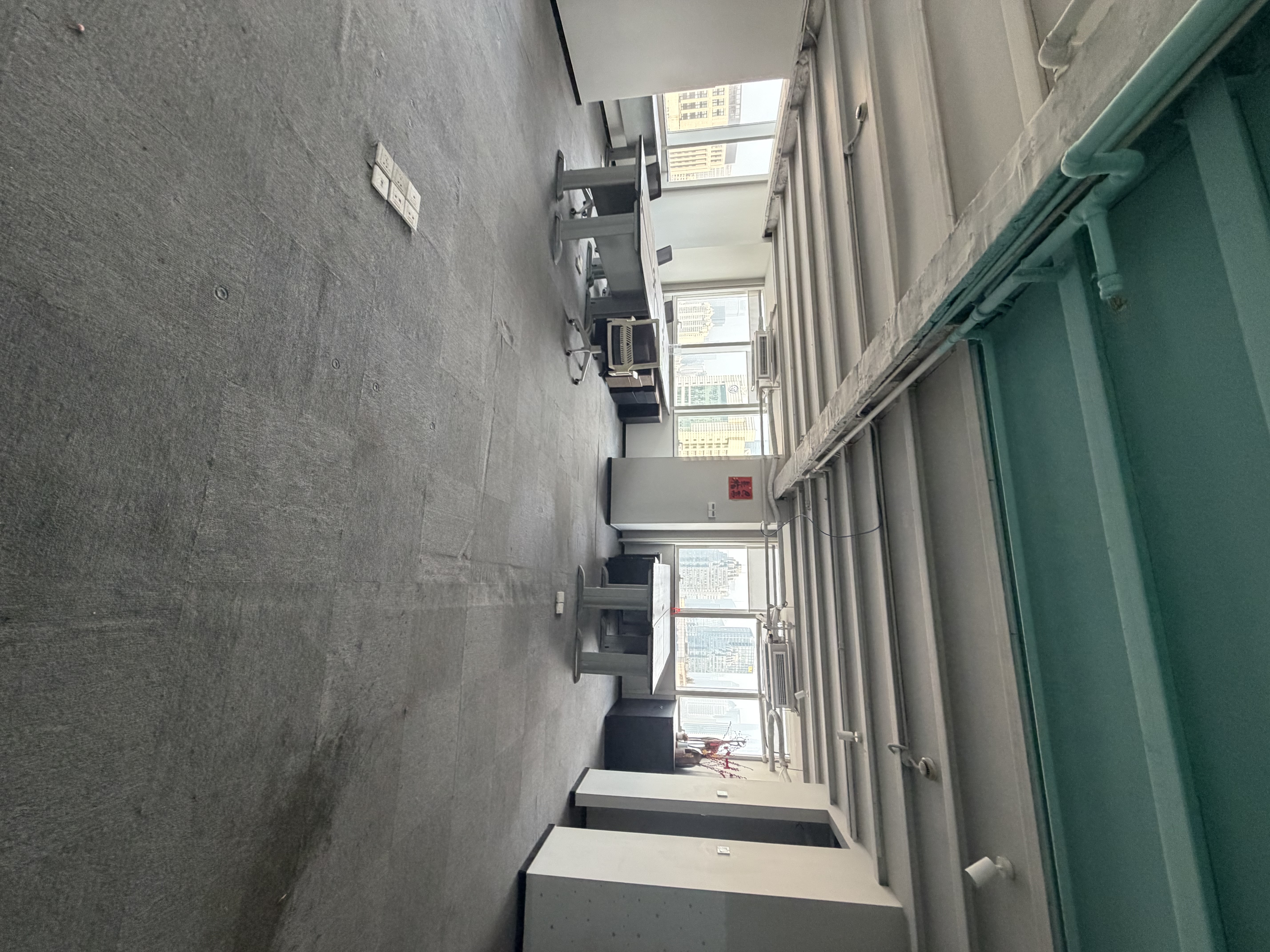 四川北路海泰时代大厦215平米写字楼出租