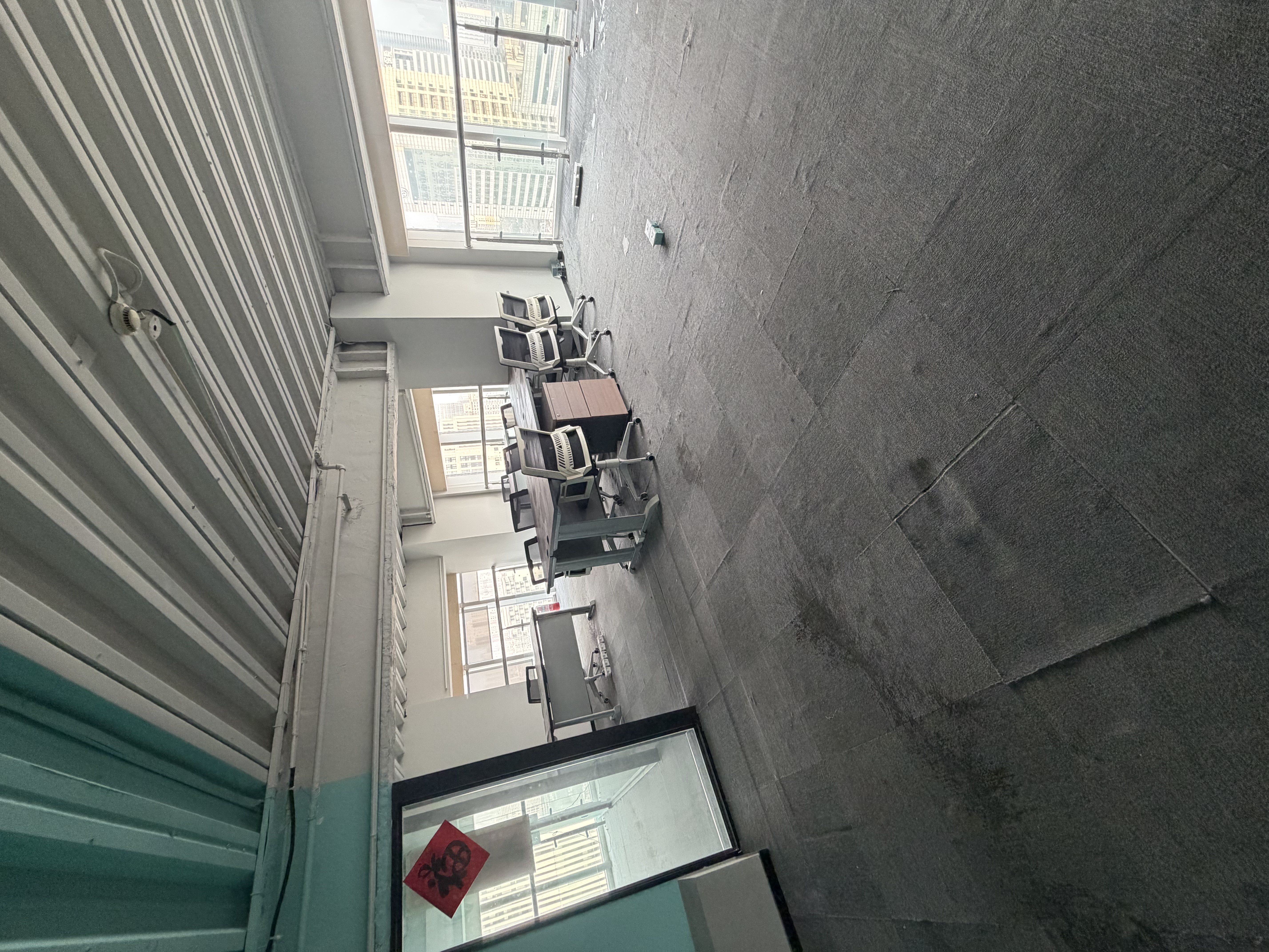 四川北路海泰时代大厦215平米写字楼出租