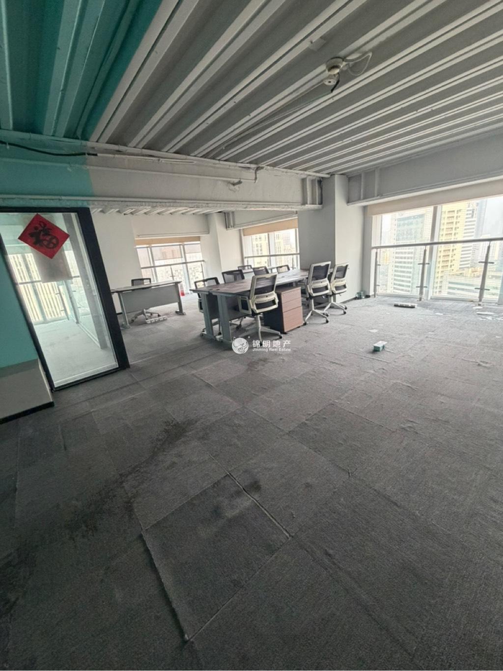 四川北路海泰时代大厦215平米写字楼出租