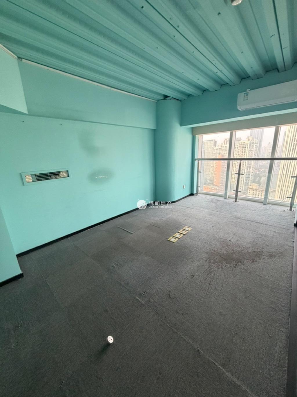 四川北路海泰时代大厦215平米写字楼出租