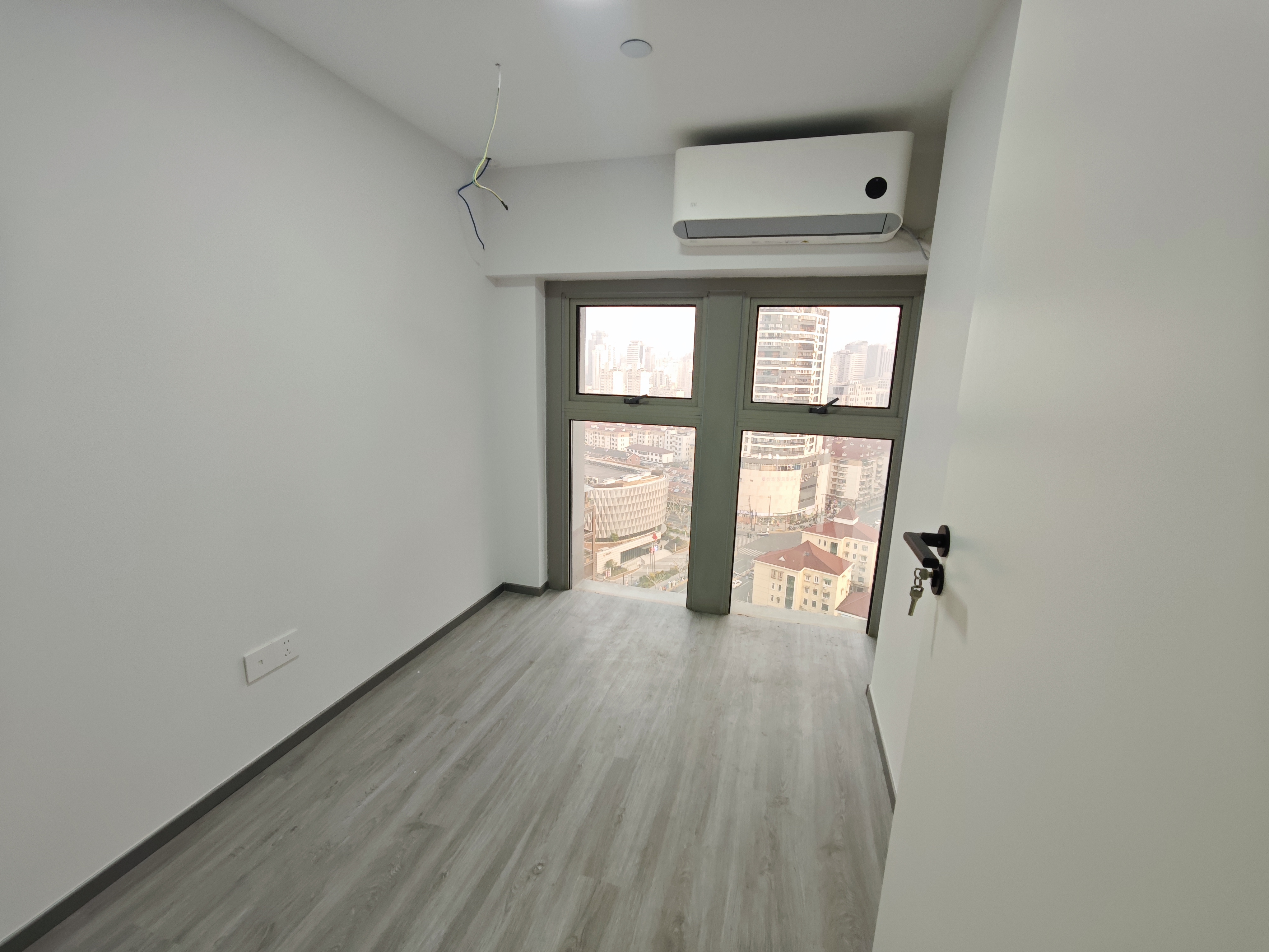 曹杨尚诚国际165平米写字楼出租