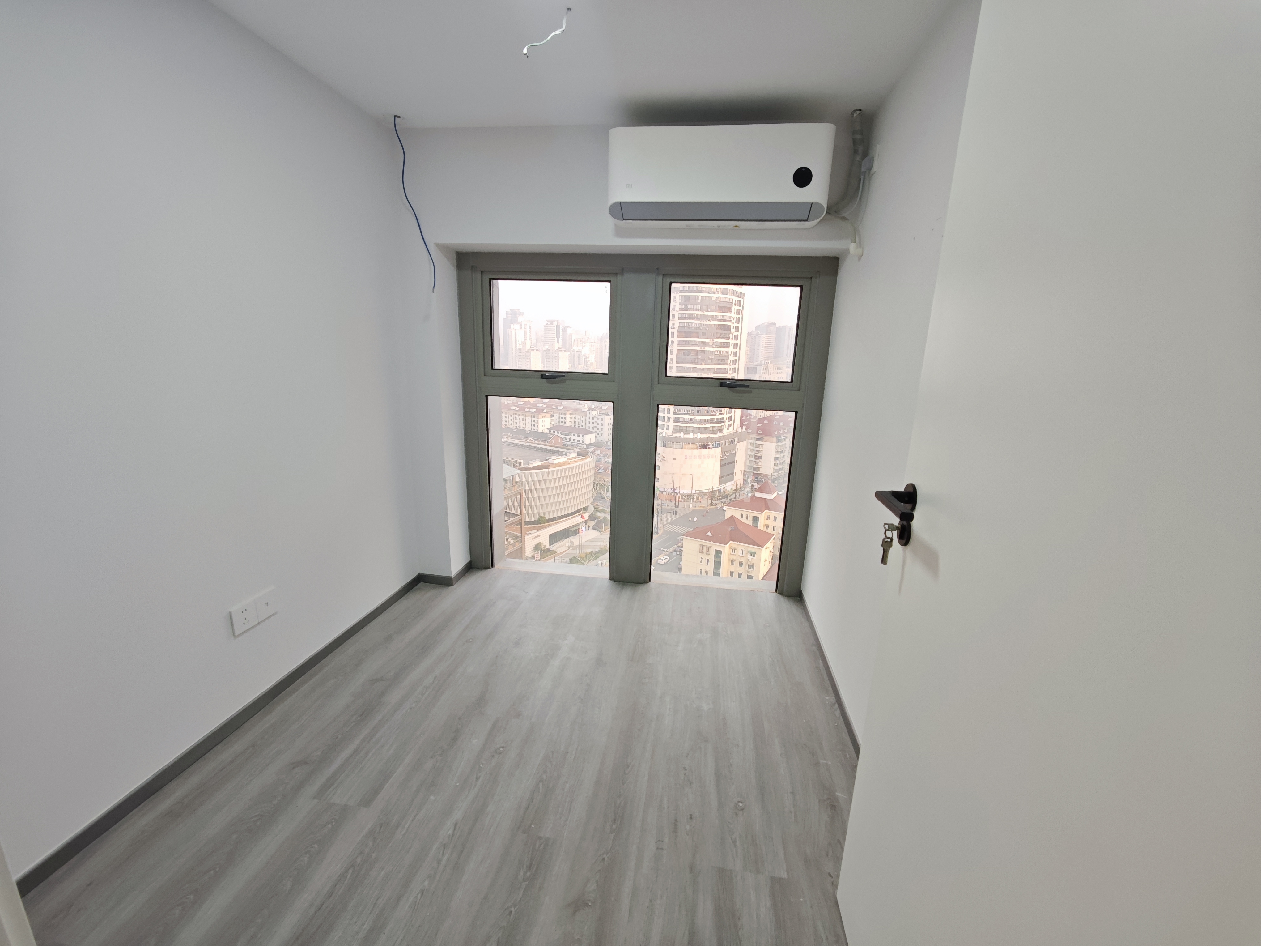 曹杨尚诚国际165平米写字楼出租