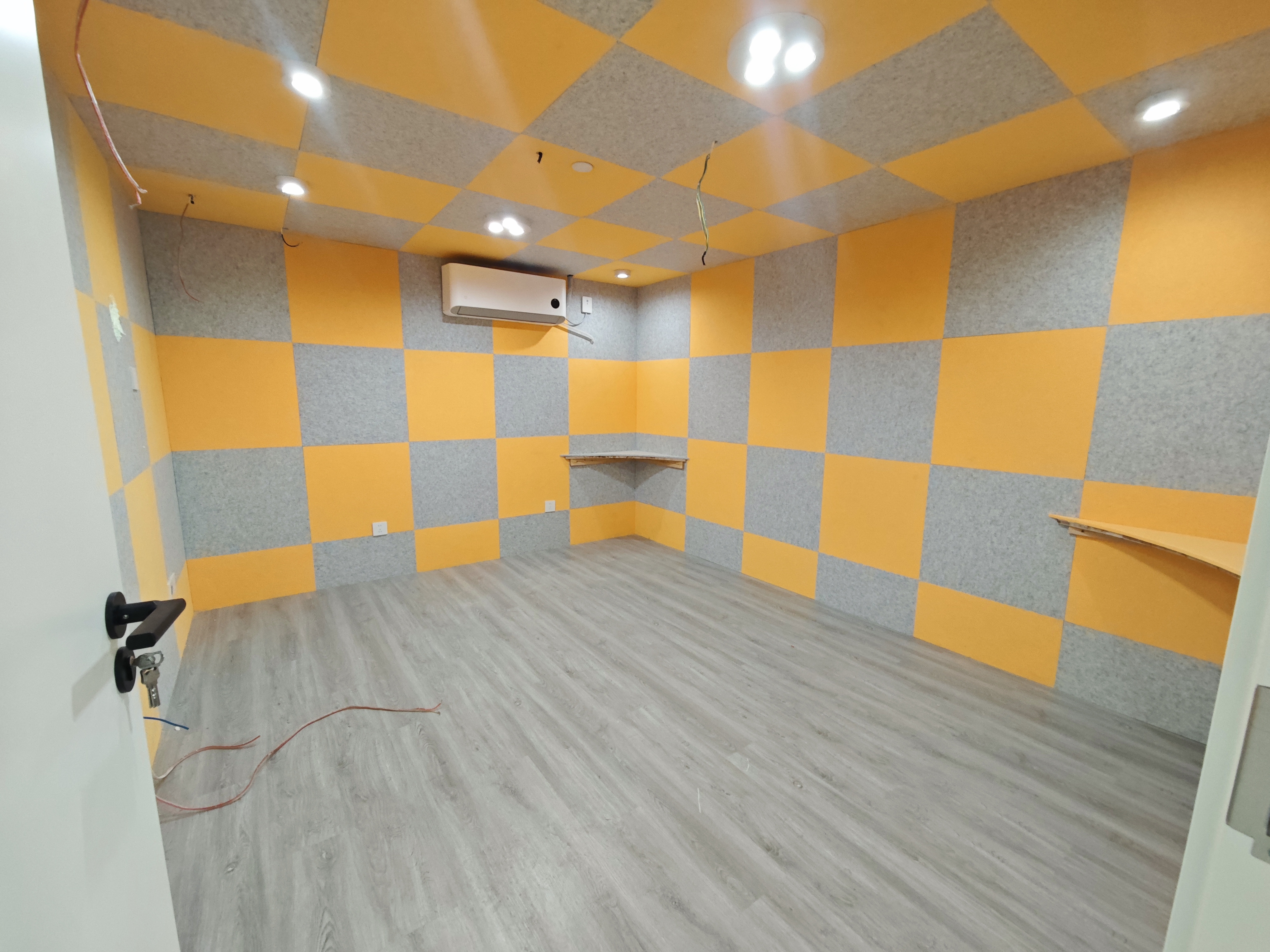 曹杨尚诚国际165平米写字楼出租