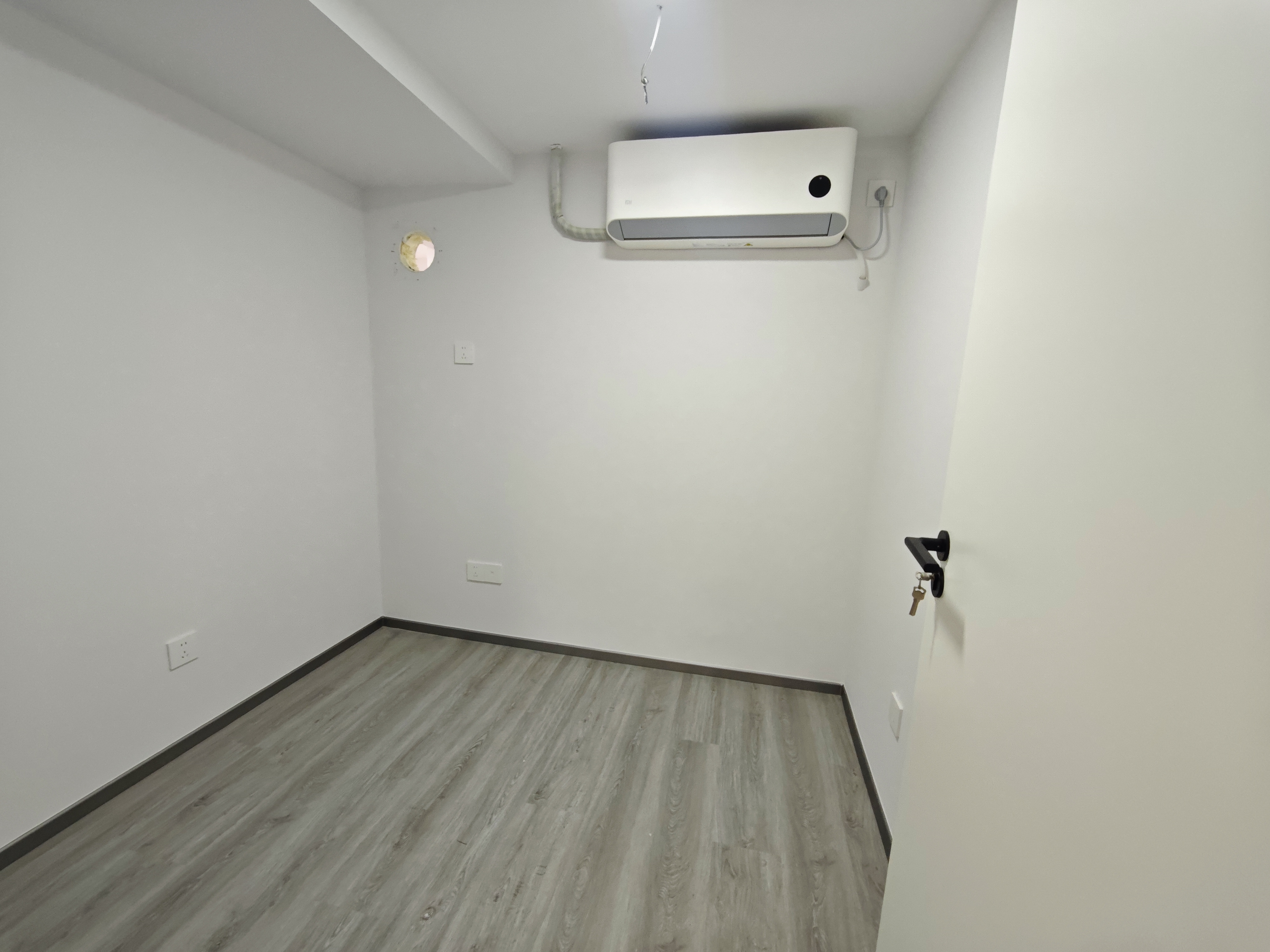 曹杨尚诚国际165平米写字楼出租