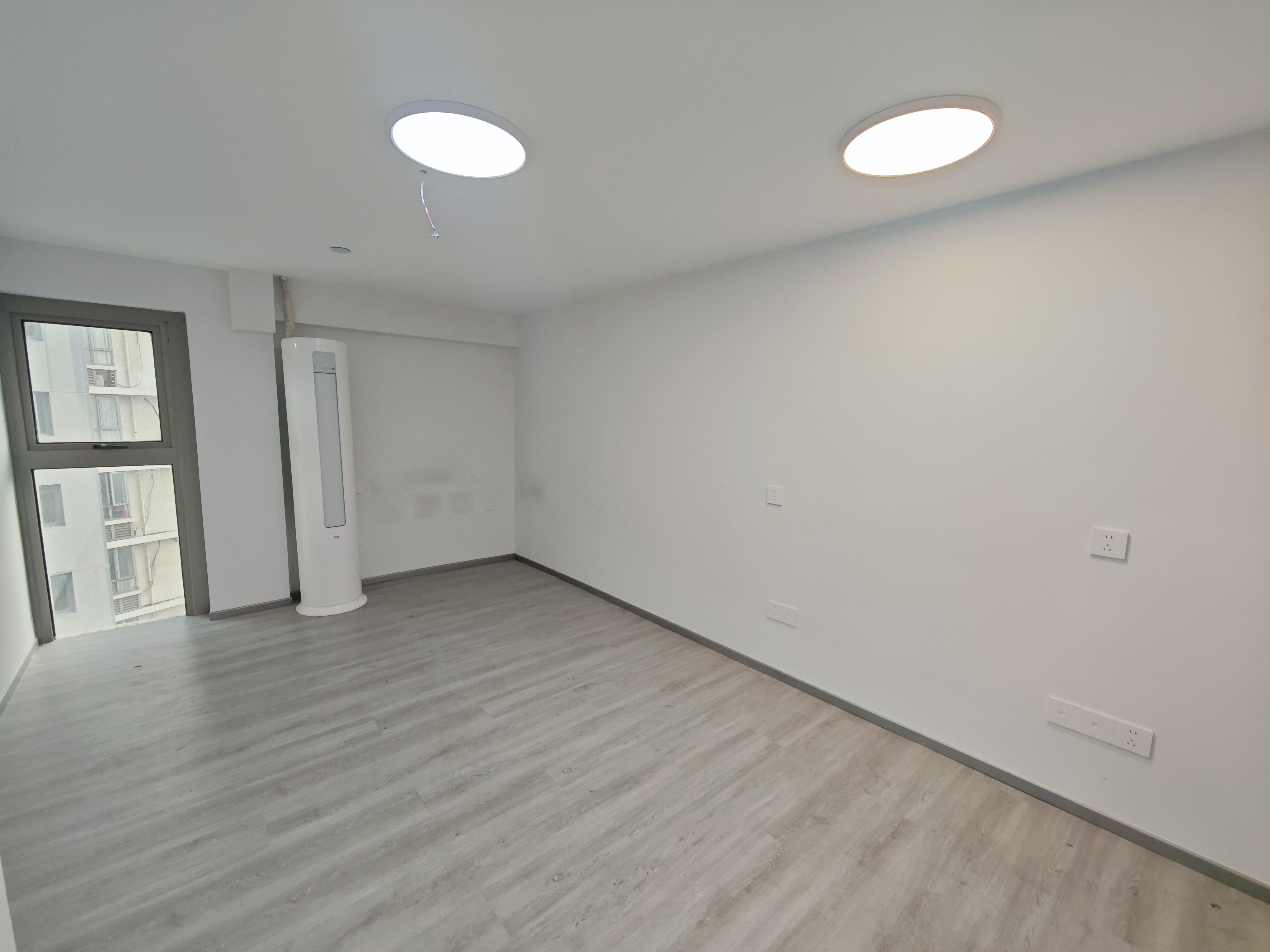 曹杨尚诚国际165平米写字楼出租