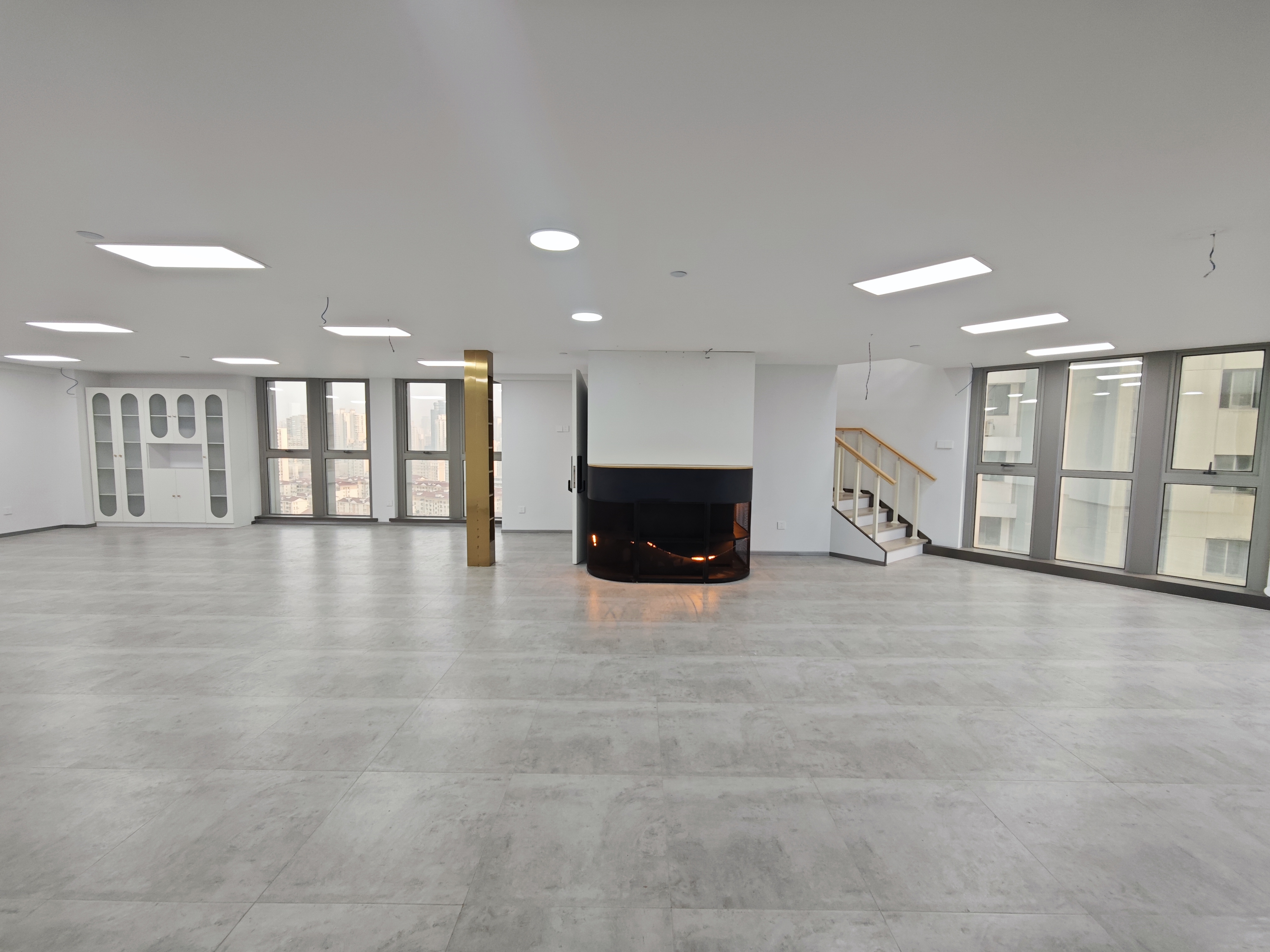 曹杨尚诚国际163平米写字楼出租