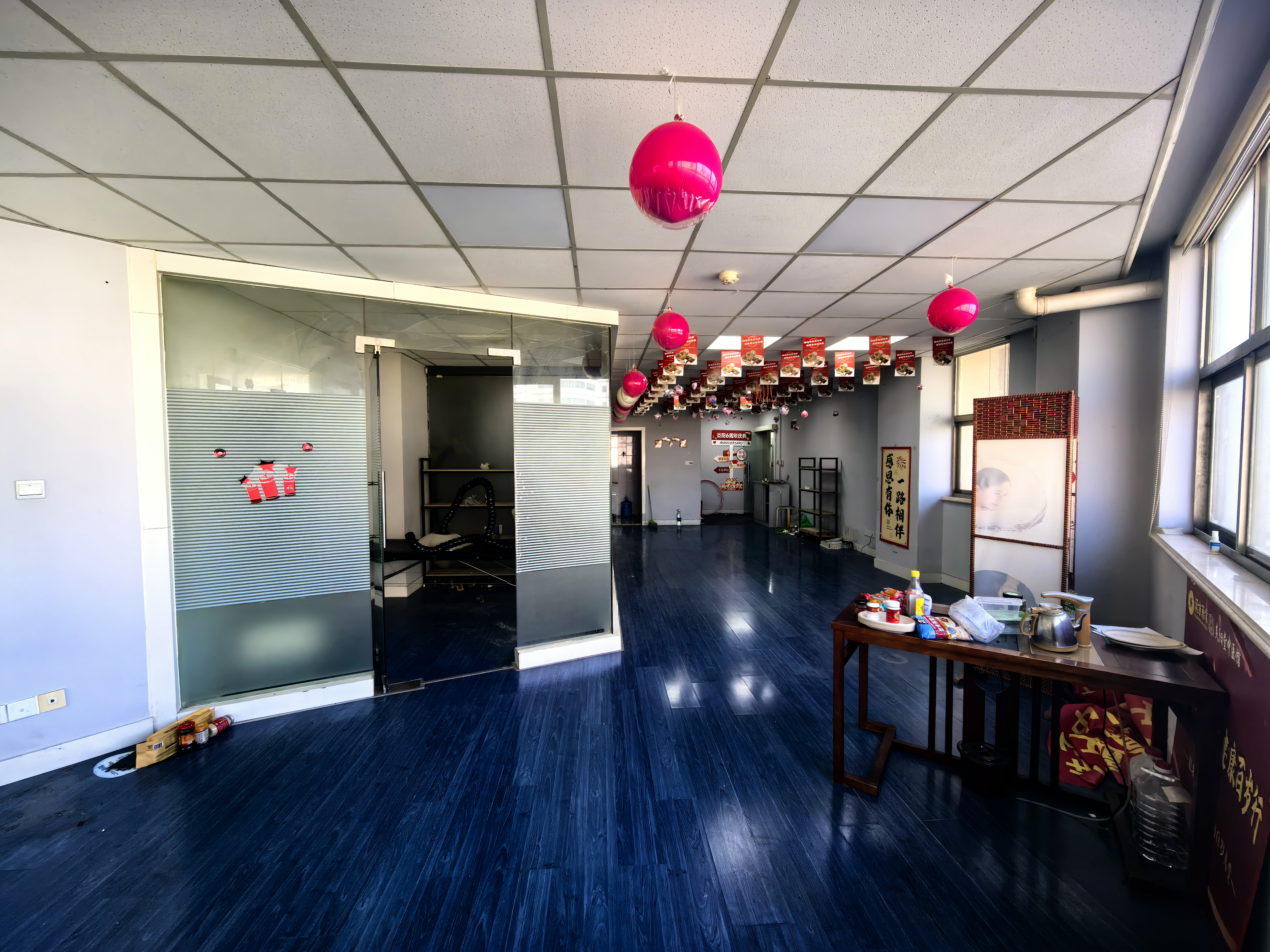 曹杨绿洲广场120平米写字楼出租