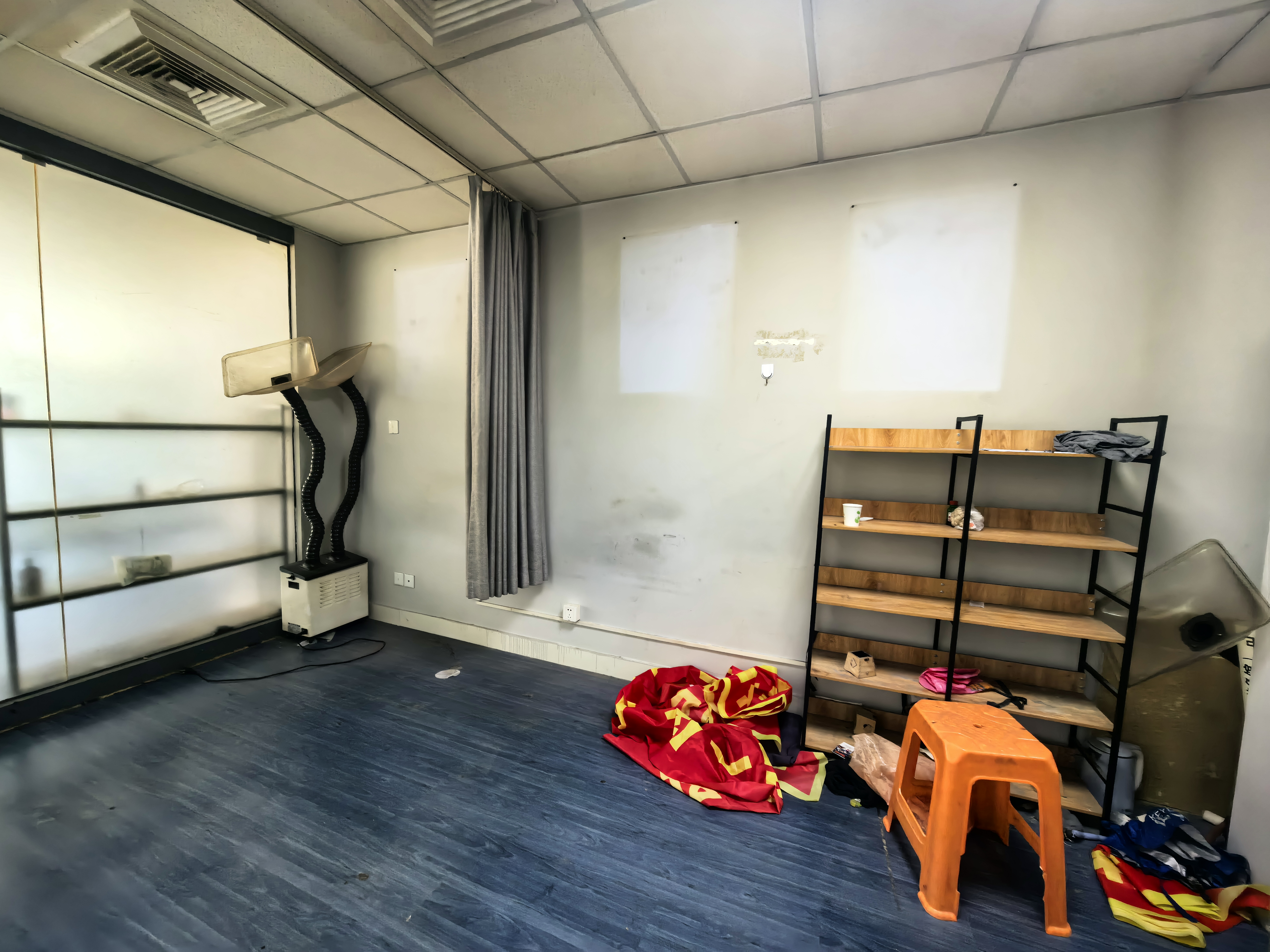 曹杨绿洲广场120平米写字楼出租