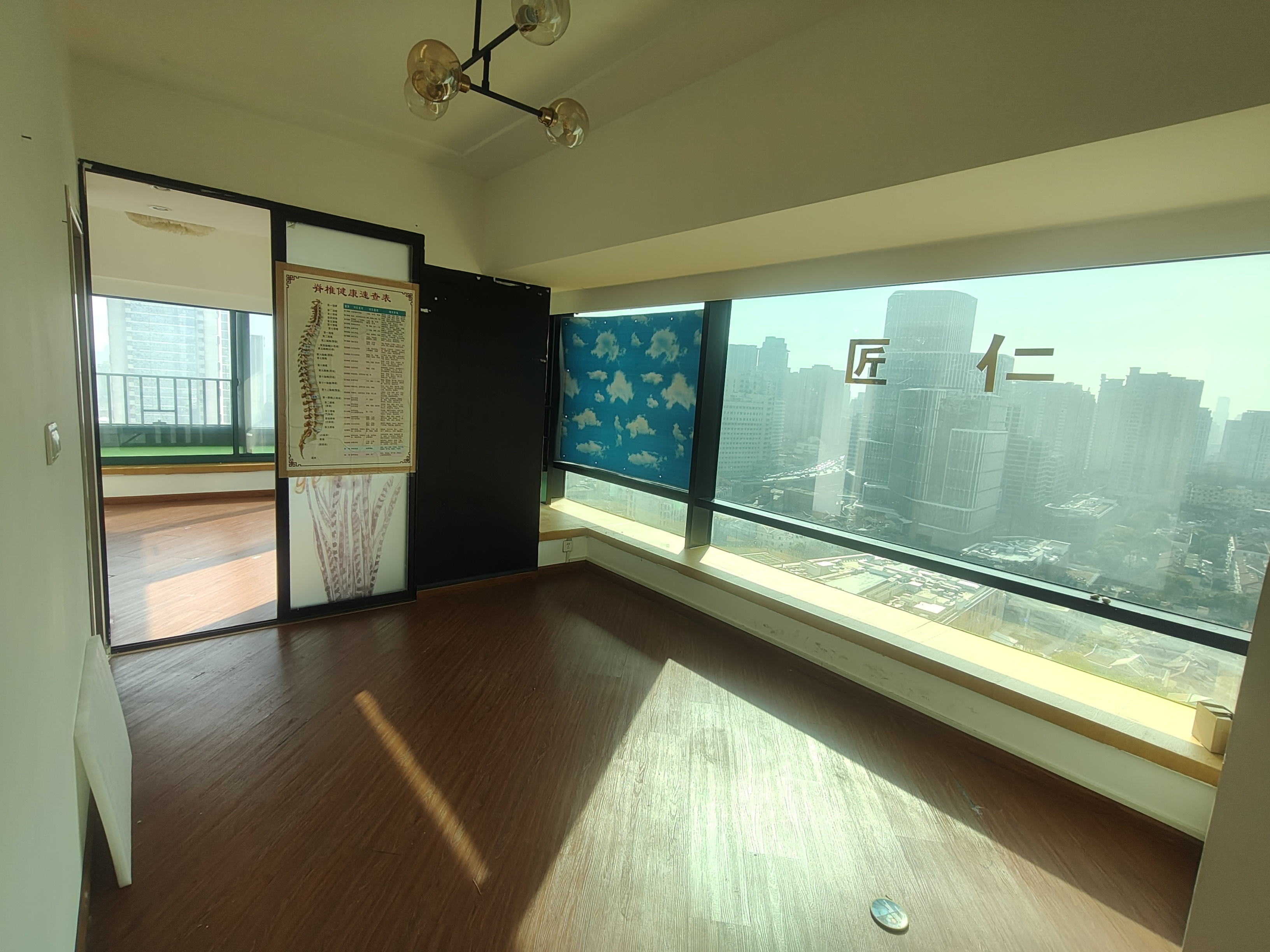 静安寺世纪时空大厦67平米写字楼出租