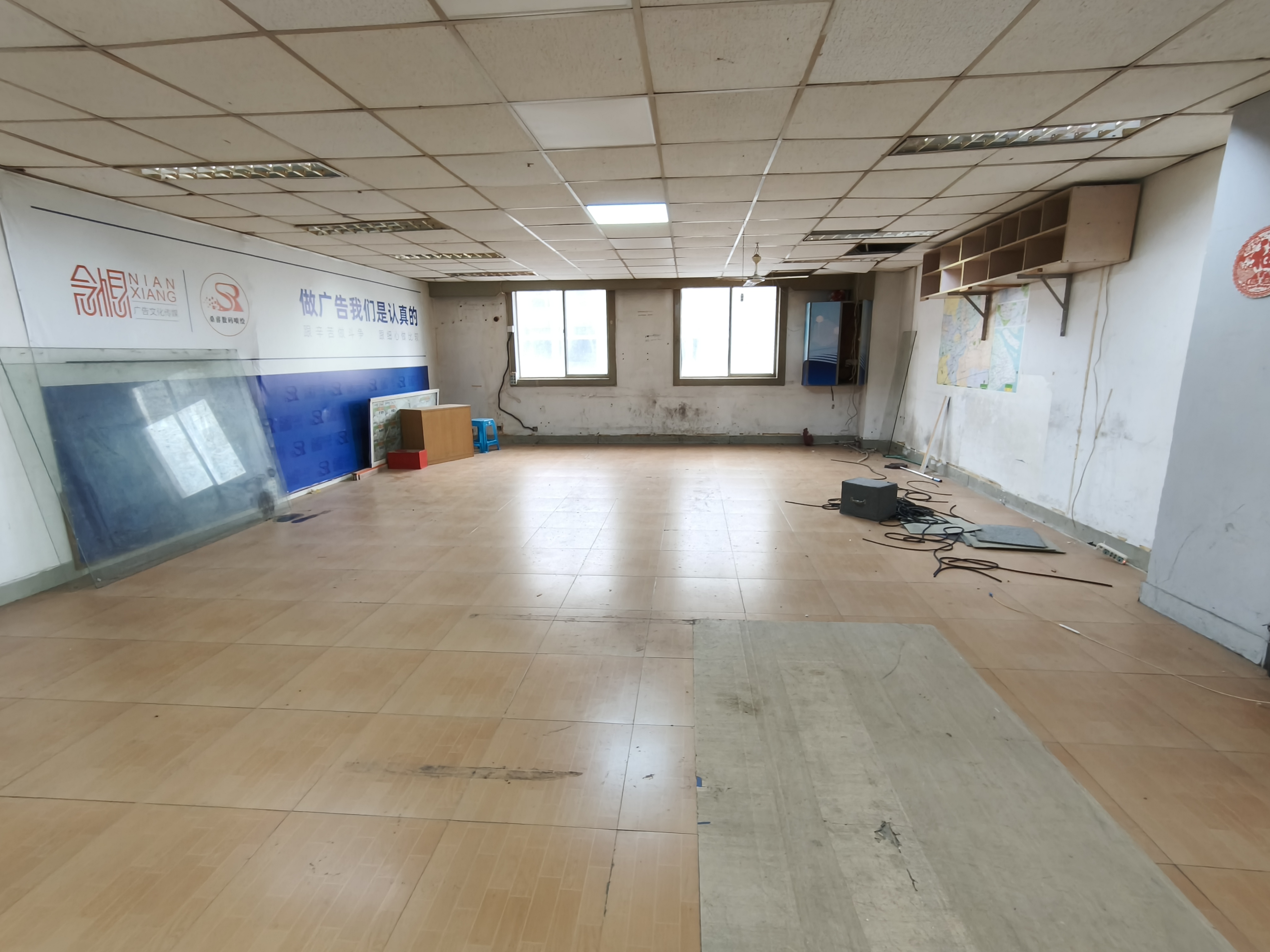 虹桥长宁科技大楼117平米写字楼出租