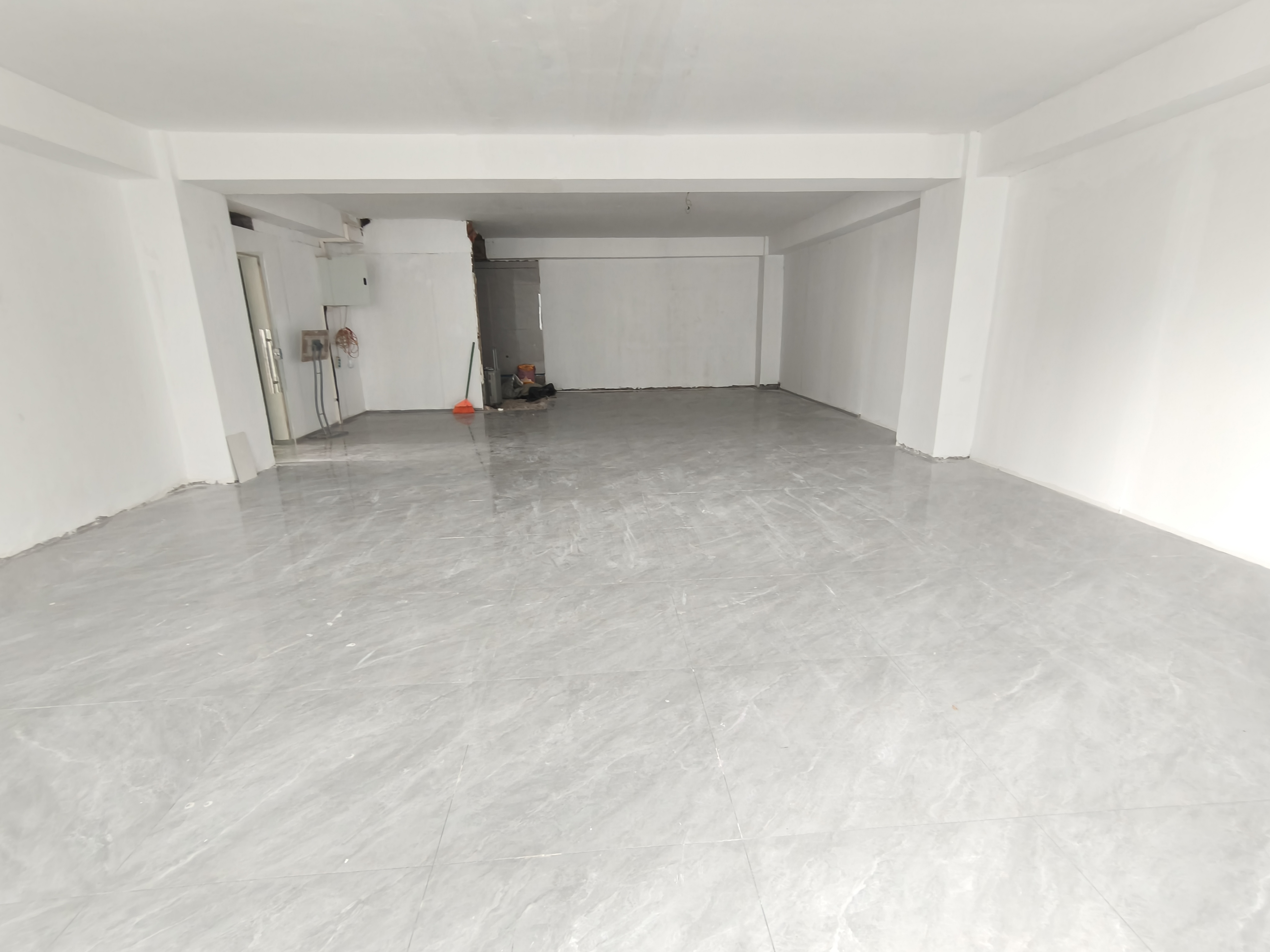 虹桥长宁科技大楼117平米写字楼出租