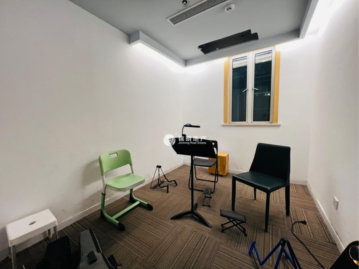 建国西路友谊时代大厦174平米写字楼出租