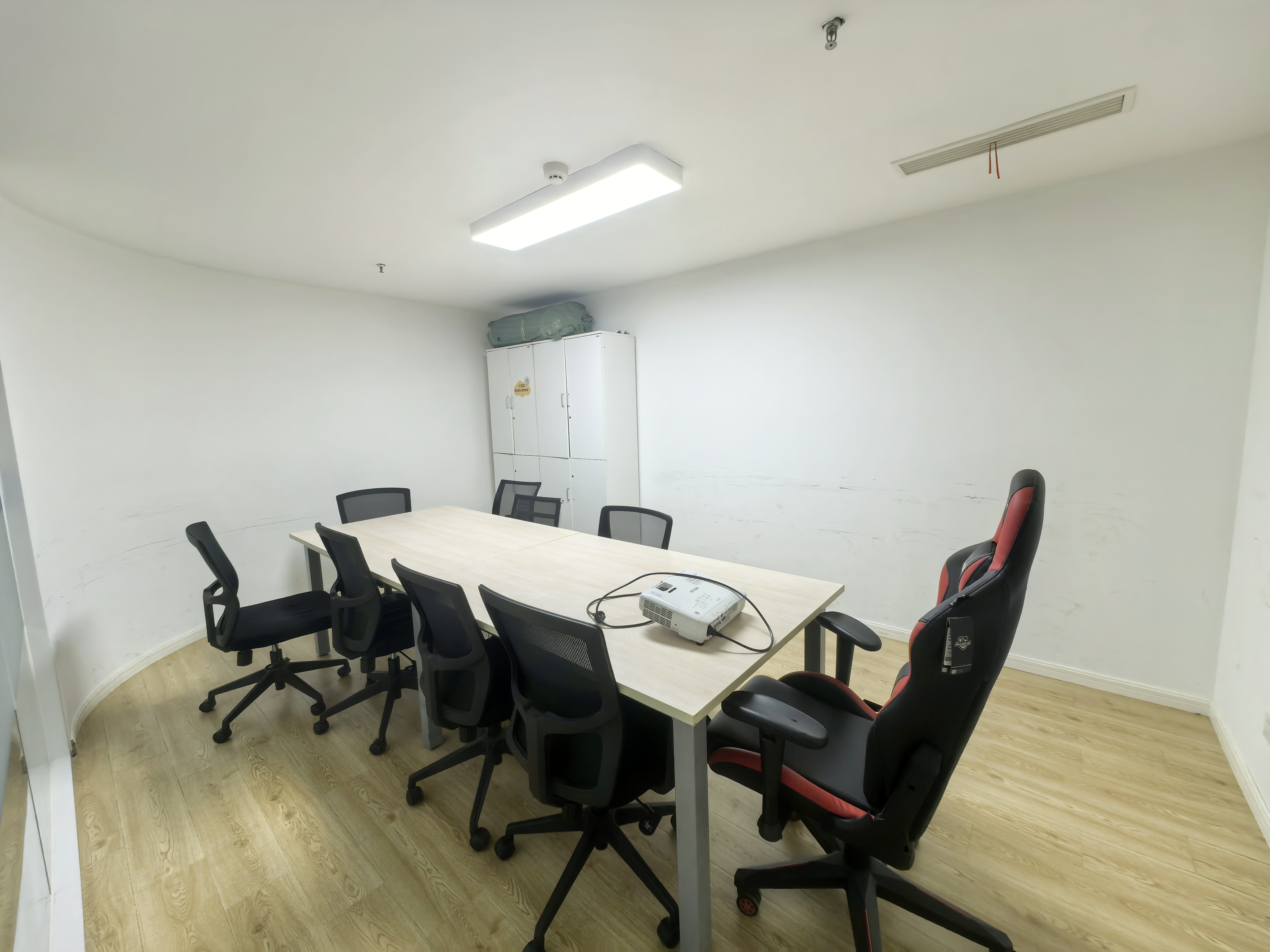 武宁杰地大厦230平米写字楼出租