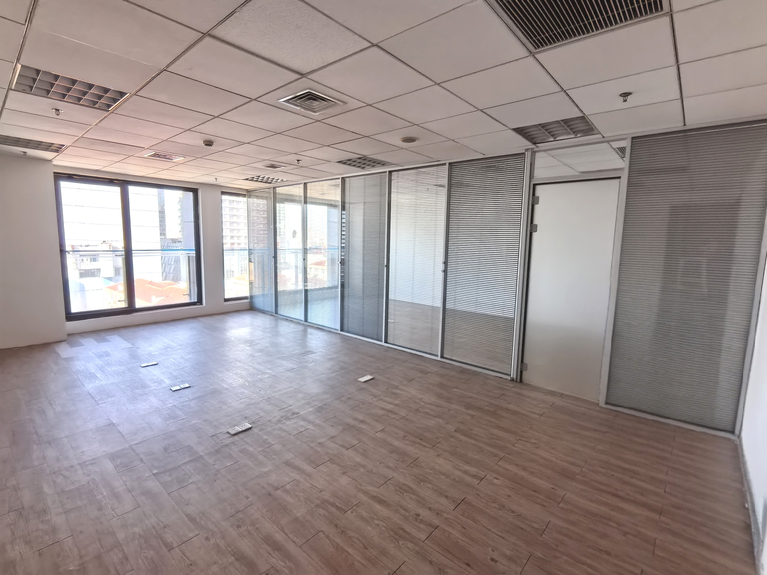 五角场五角丰达商务广场113平米写字楼出售