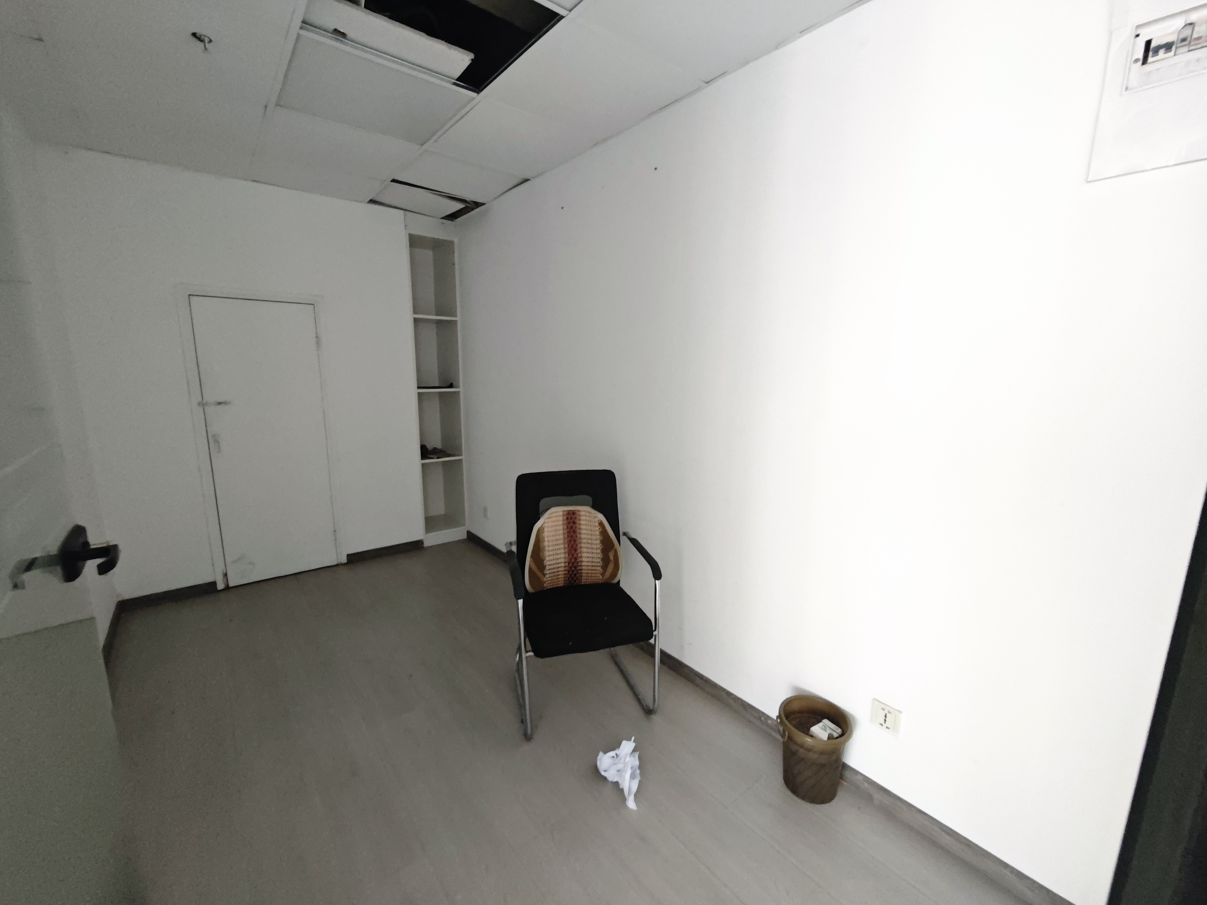 曹杨绿地科创大厦144平米写字楼出租