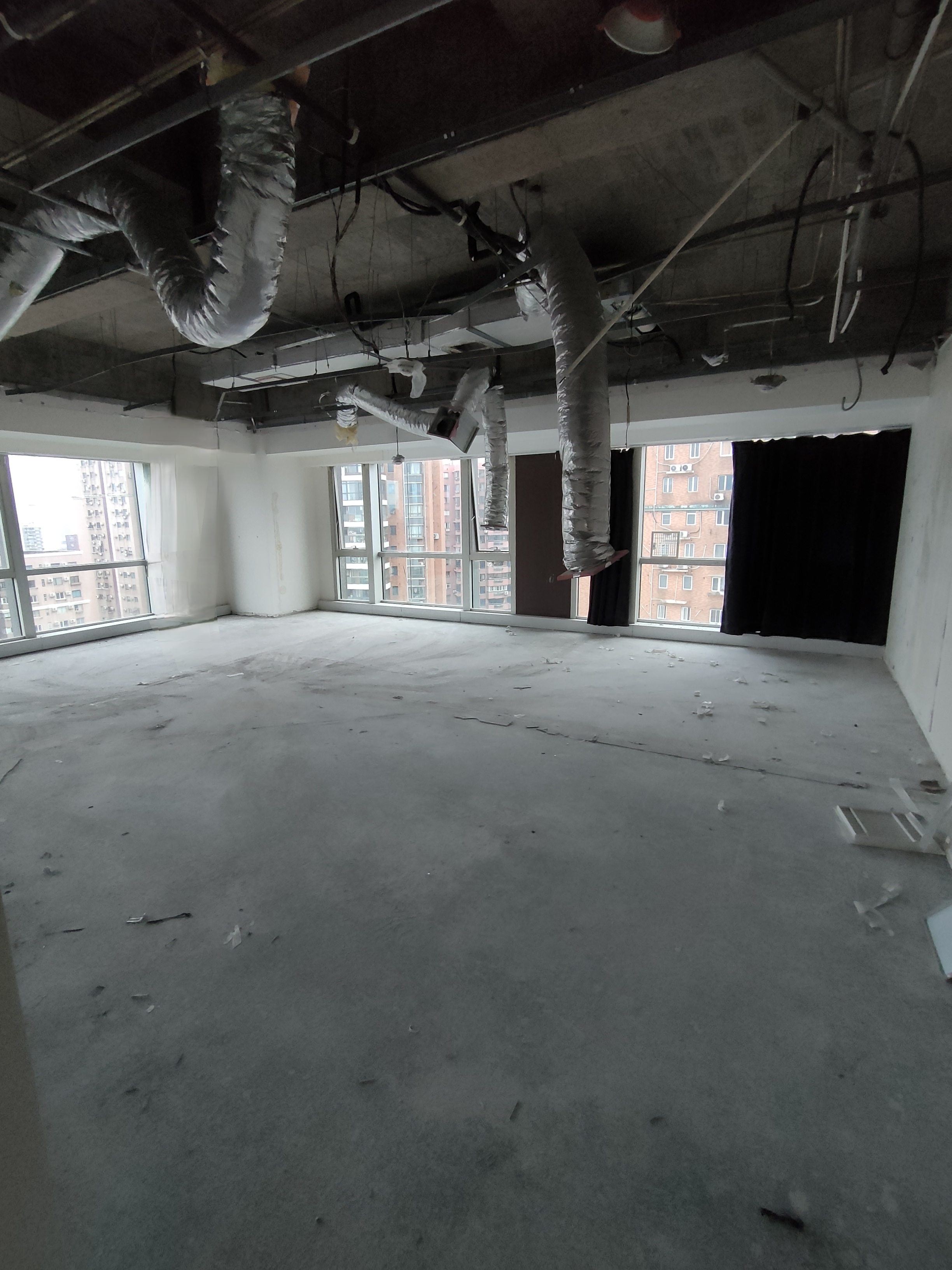 长寿路财富时代大厦130平米写字楼出租