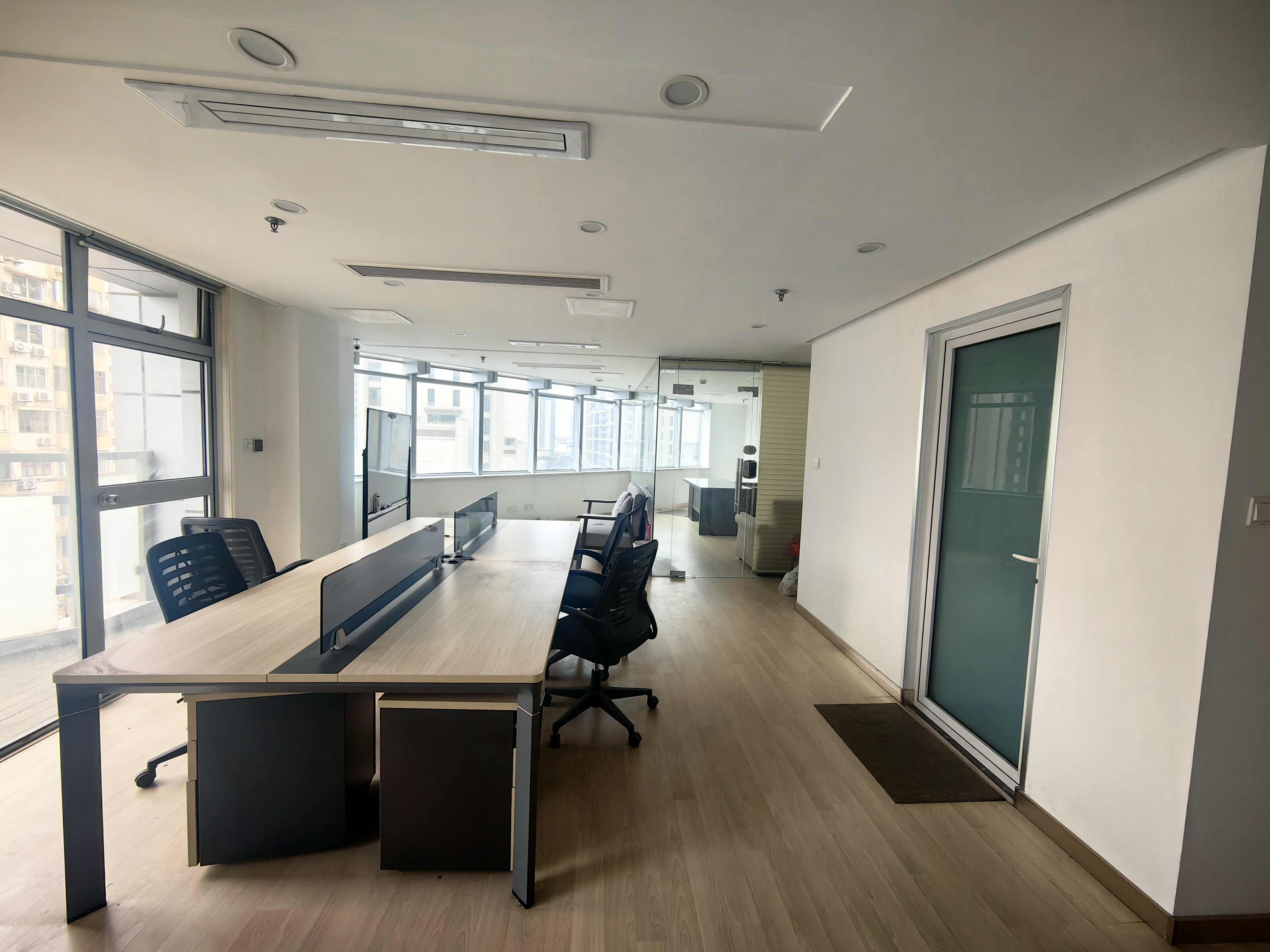 淮海中路淮海中华大厦100平米写字楼出租