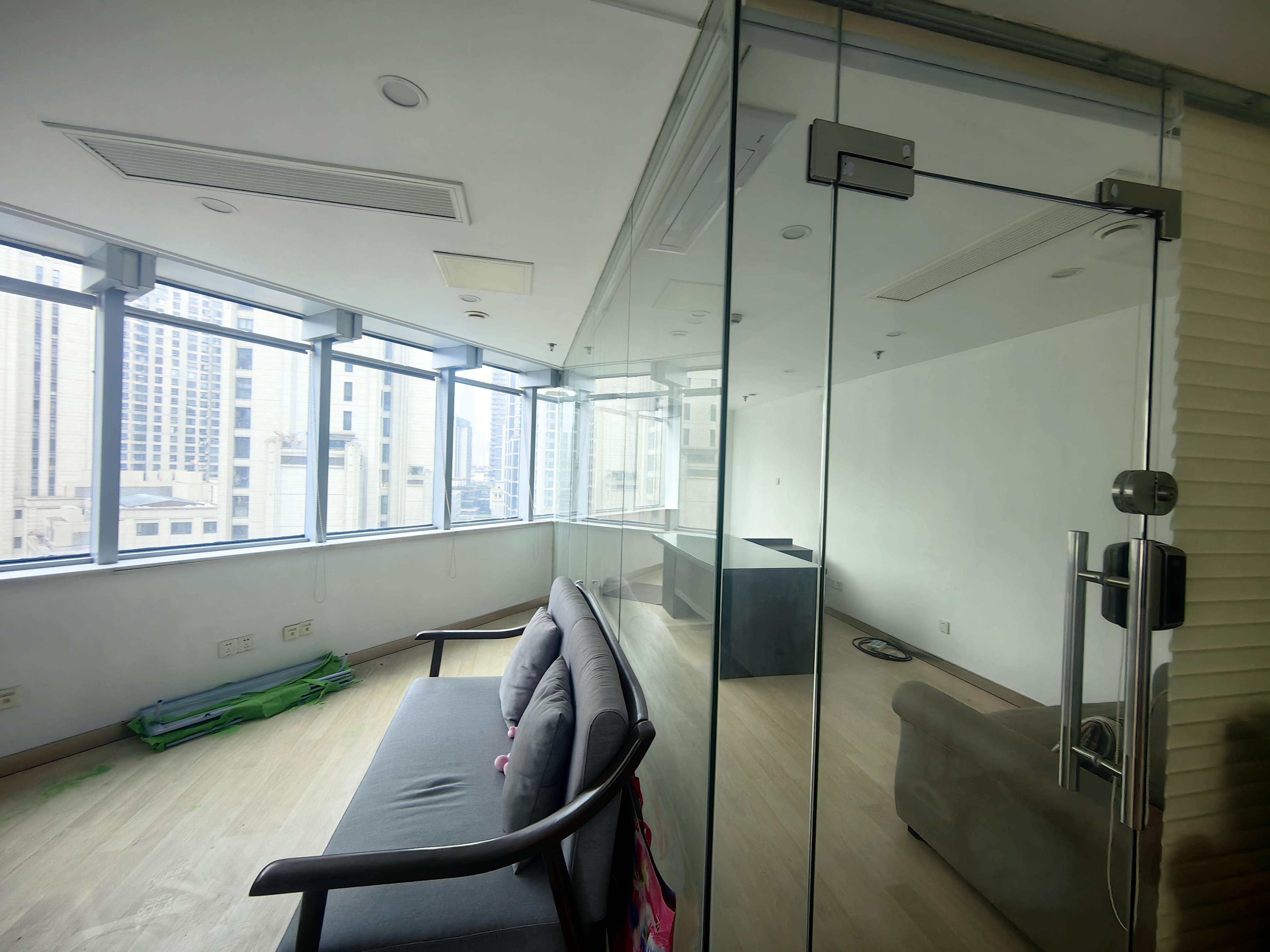 淮海中路淮海中华大厦100平米写字楼出租