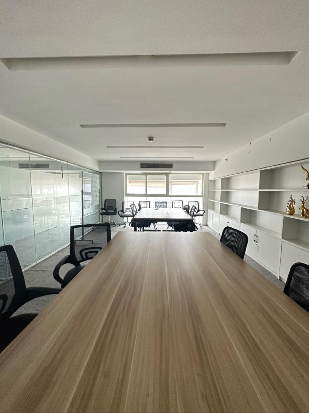 四川北路海泰时代大厦104平米写字楼出租