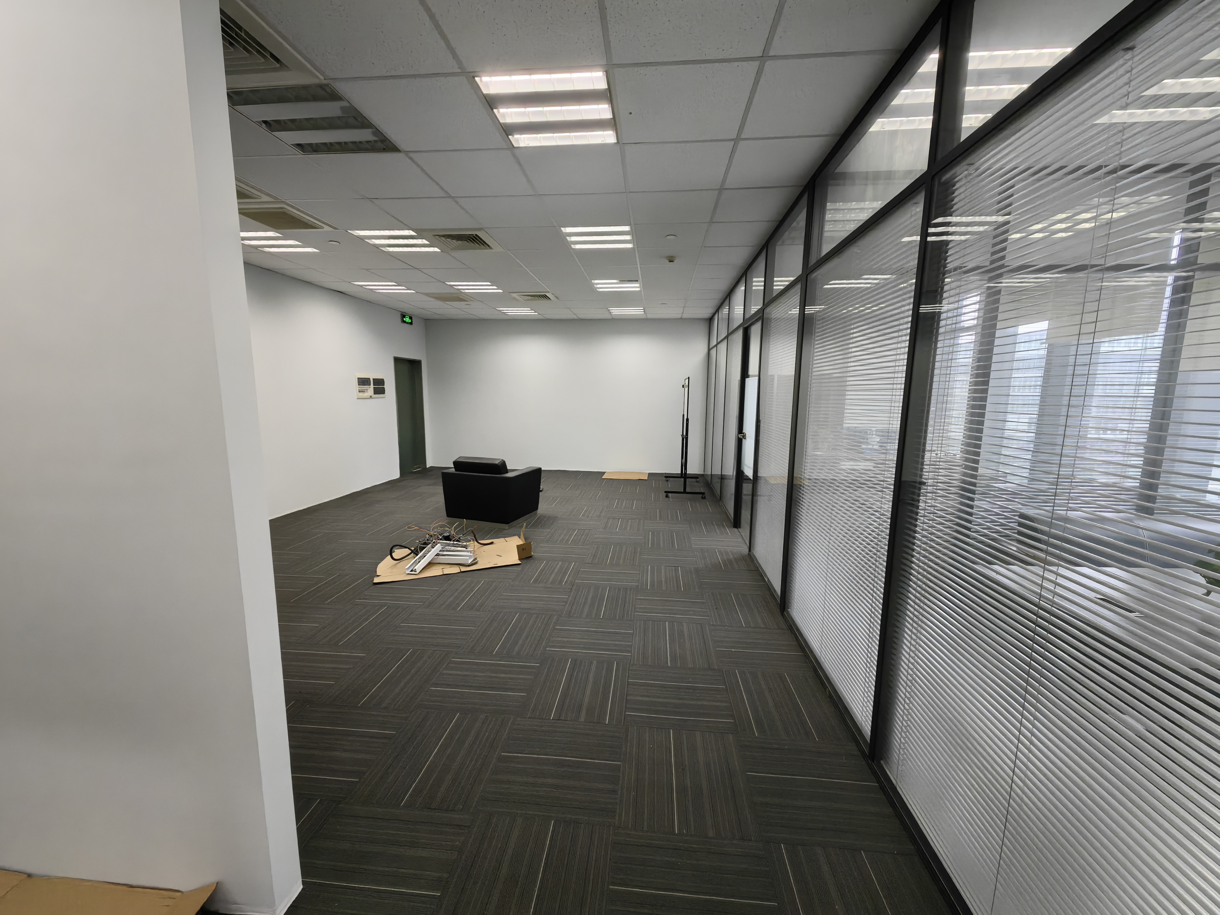 周家嘴路北美广场126平米写字楼出租