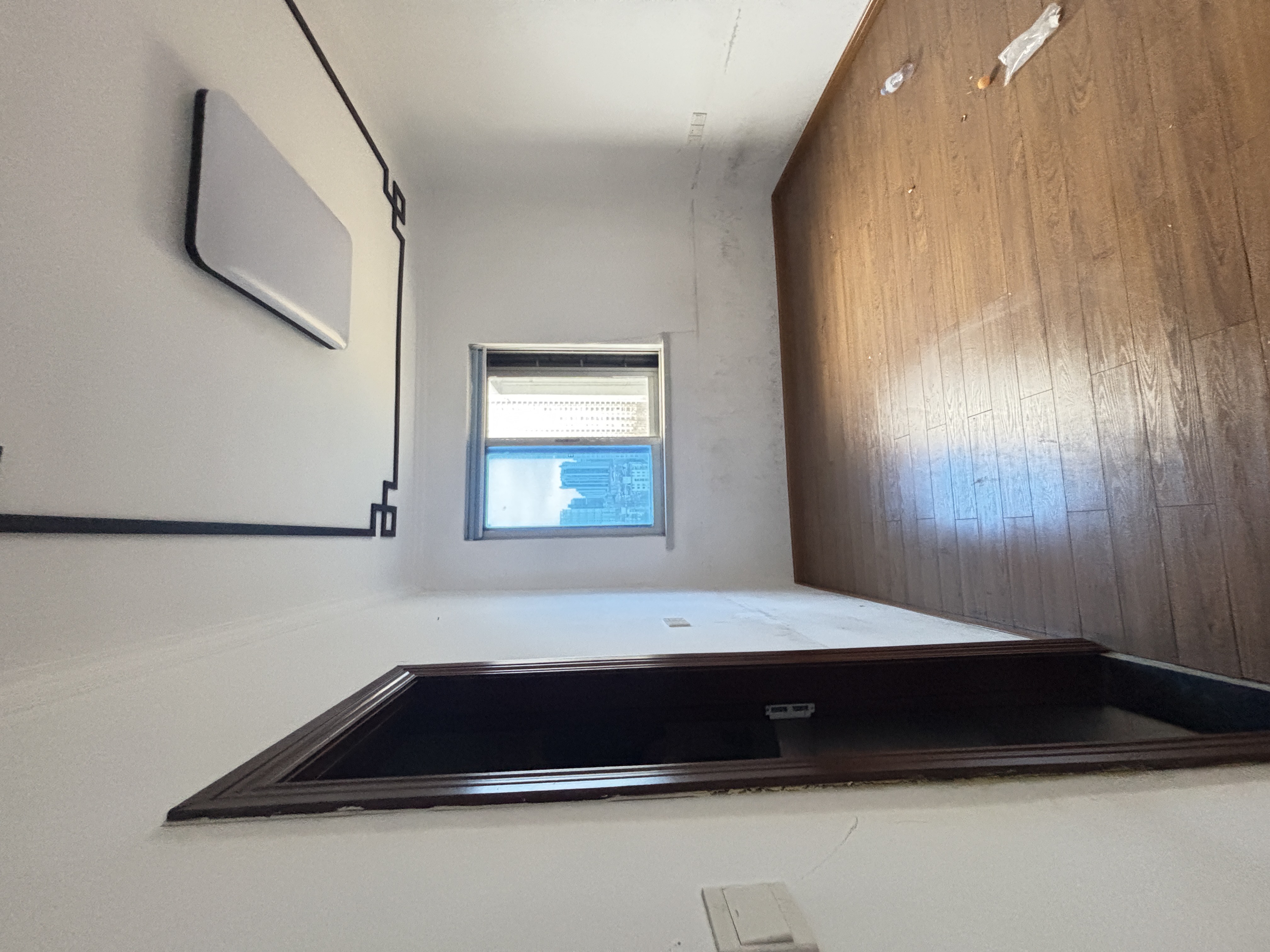 中山公园中西大厦159平米写字楼出租