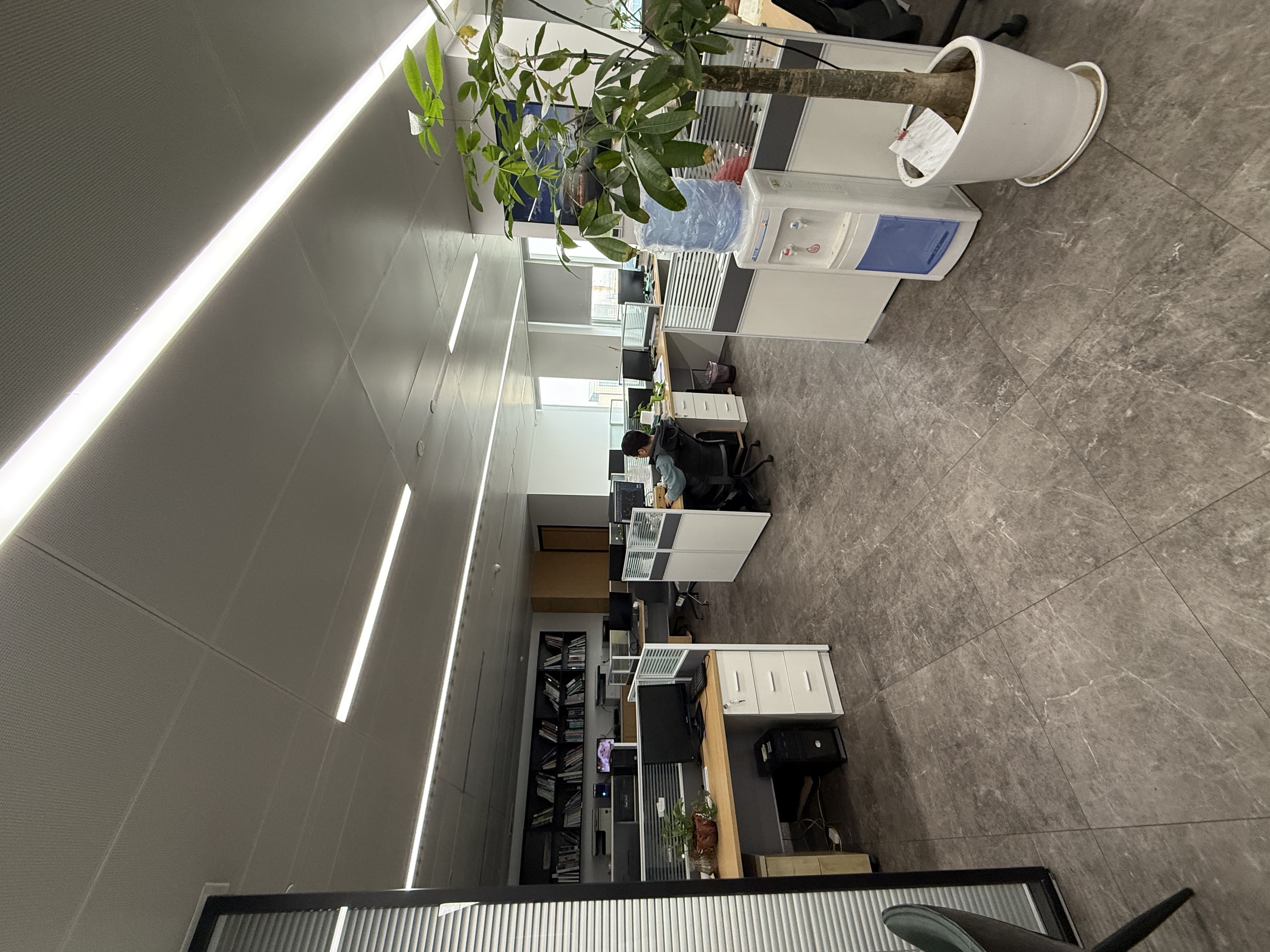 五角场蓝天大厦169平米写字楼出售