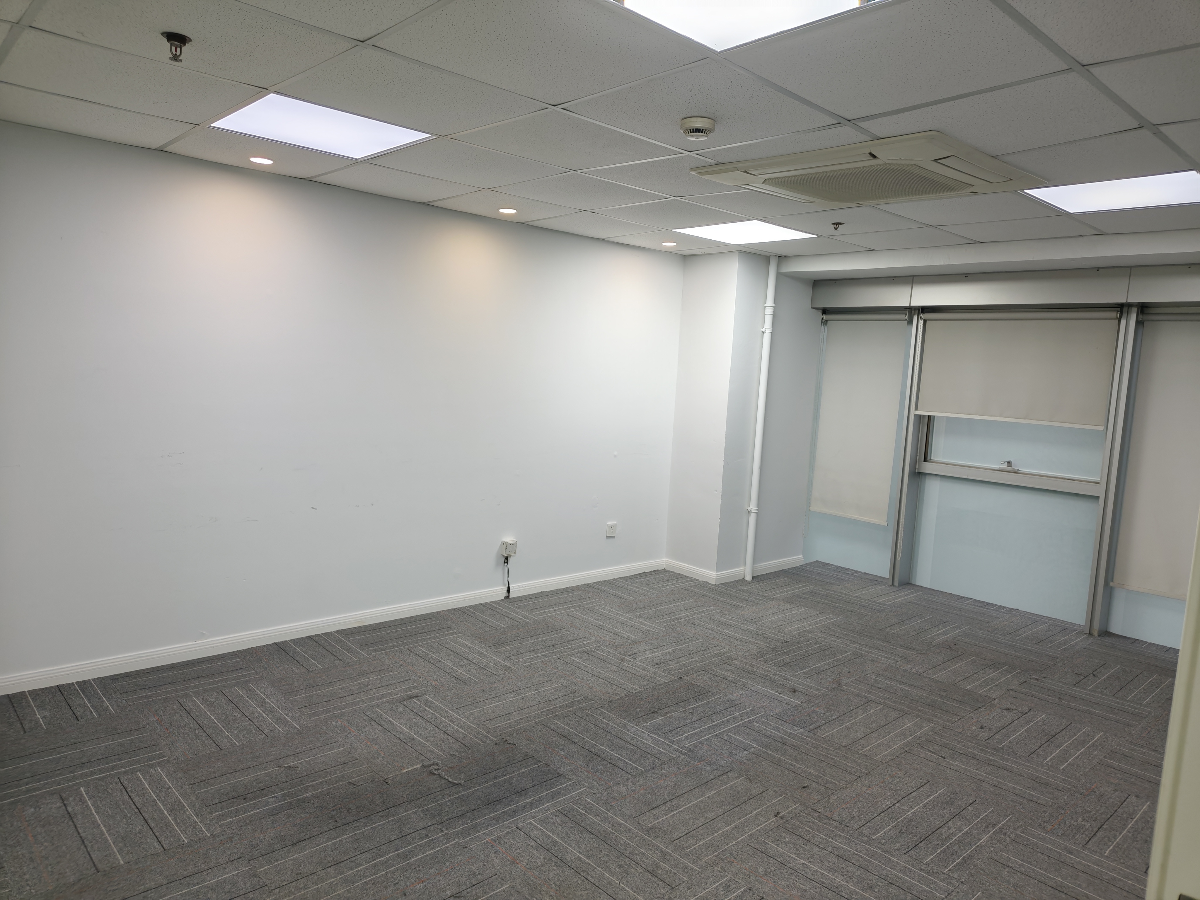 田林上海主角(MOBO办公)160平米写字楼出租