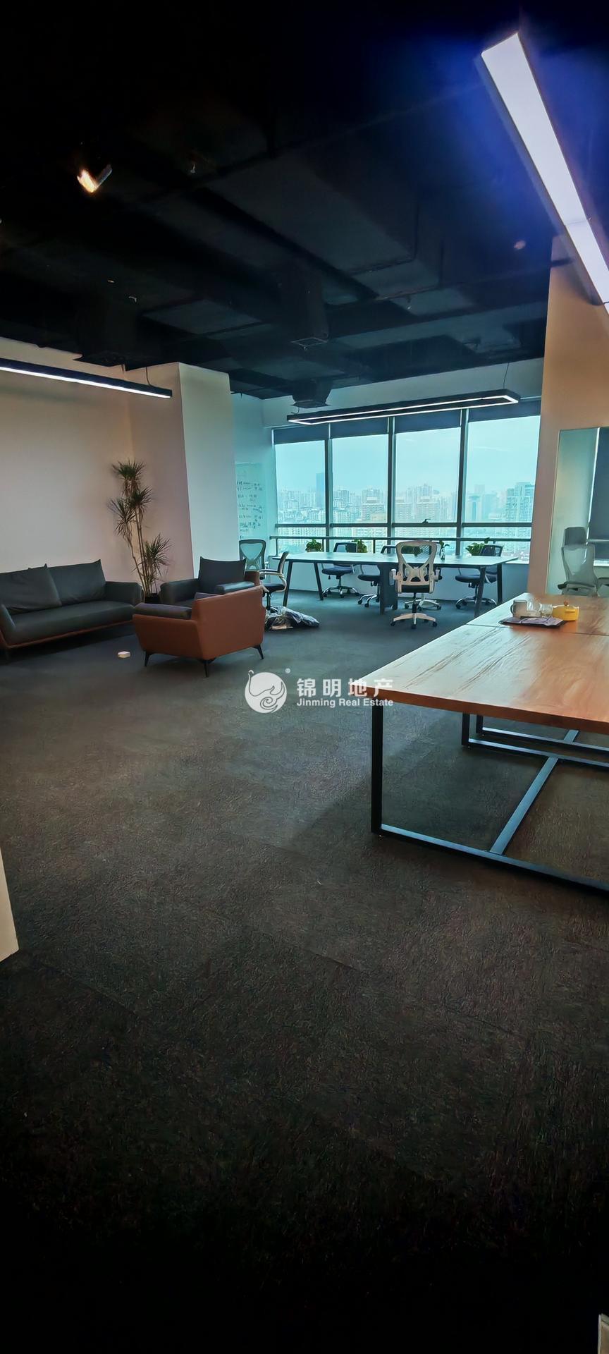 中山公园绿地商务大厦122平米写字楼出租