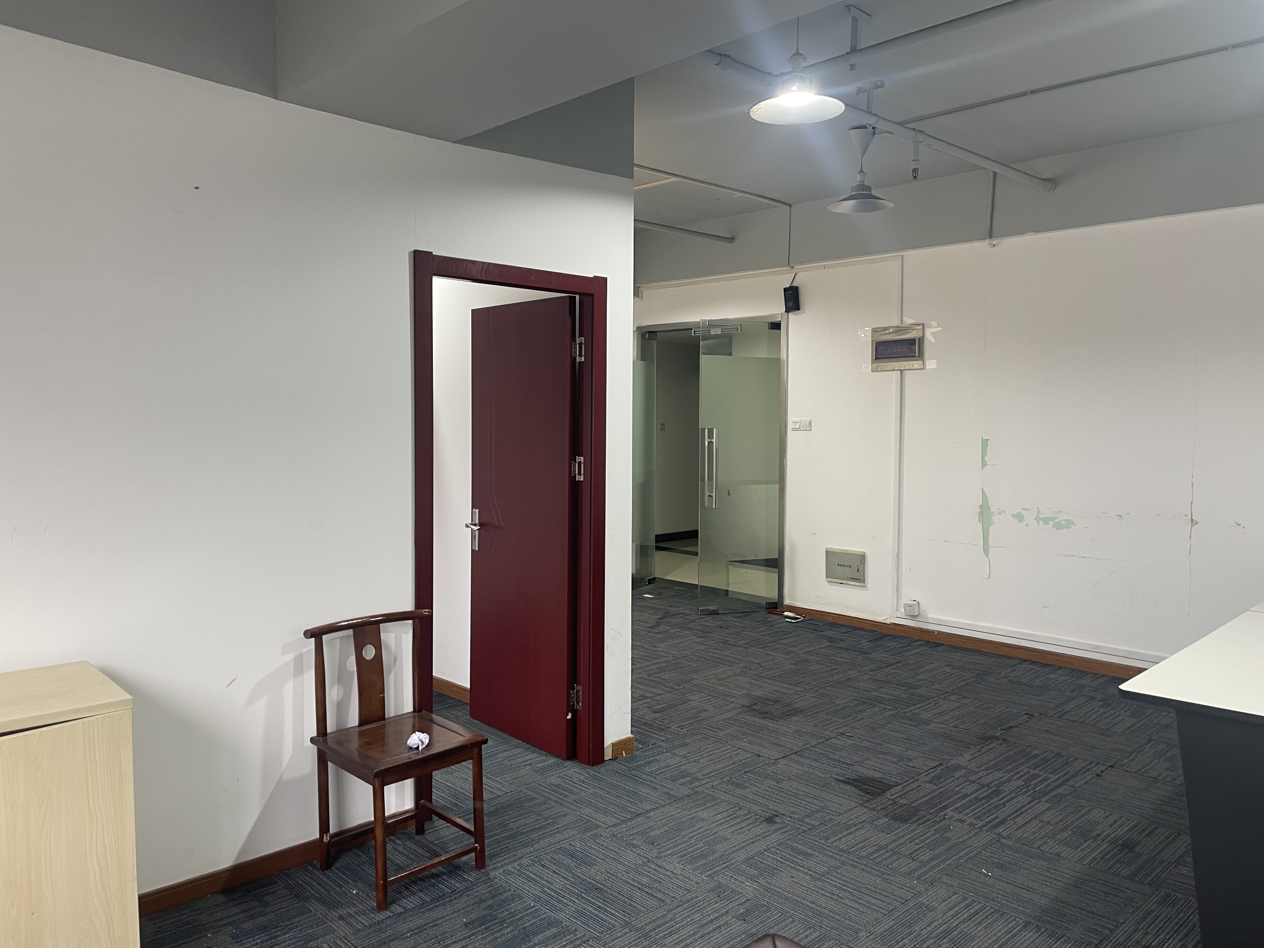 五角场富庆国定大厦73平米写字楼出租