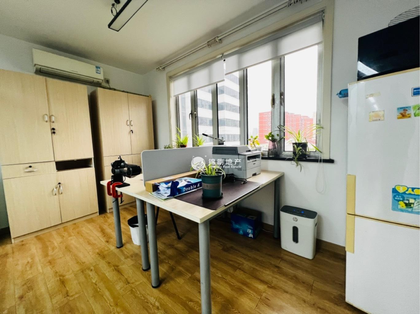 徐家汇之俊大厦170平米写字楼出租