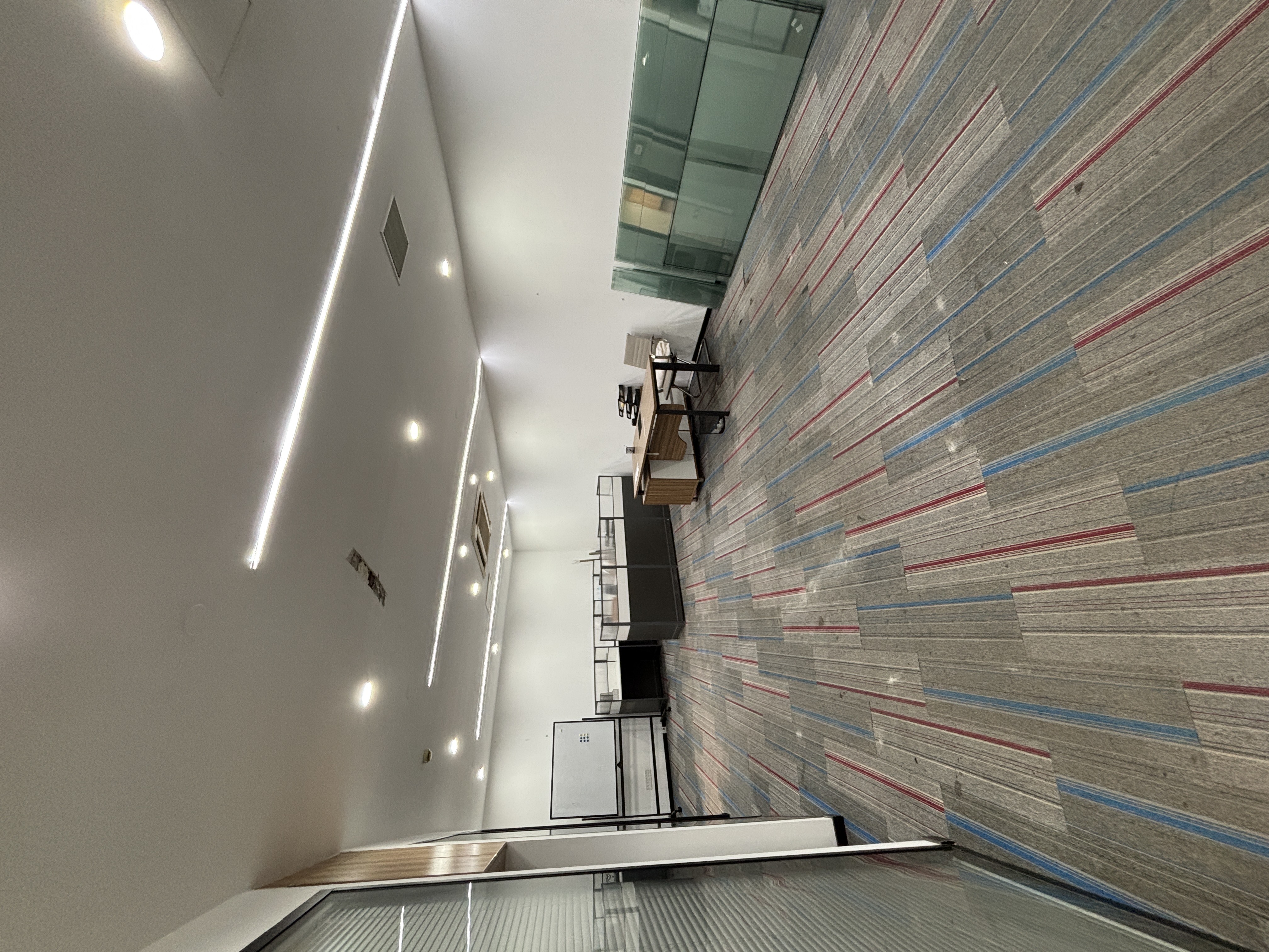 长寿路源达大厦78平米写字楼出租