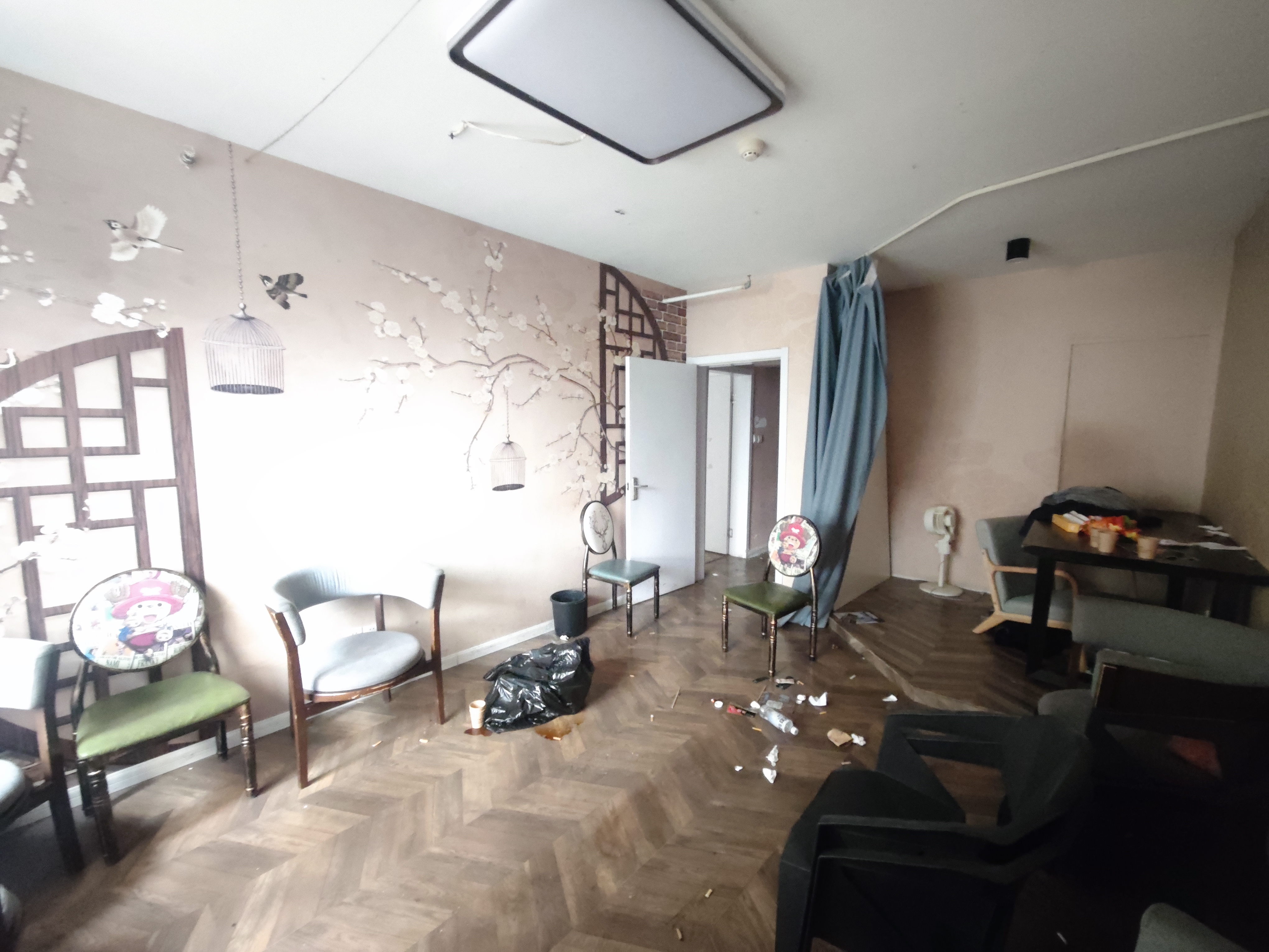 曹杨中联大厦135平米写字楼出租