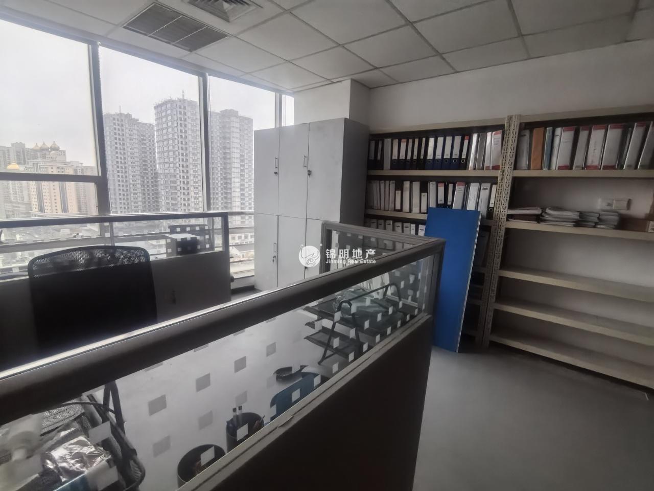 豫园新上海城市广场111平米写字楼出租