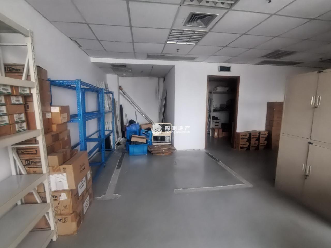 豫园新上海城市广场111平米写字楼出租