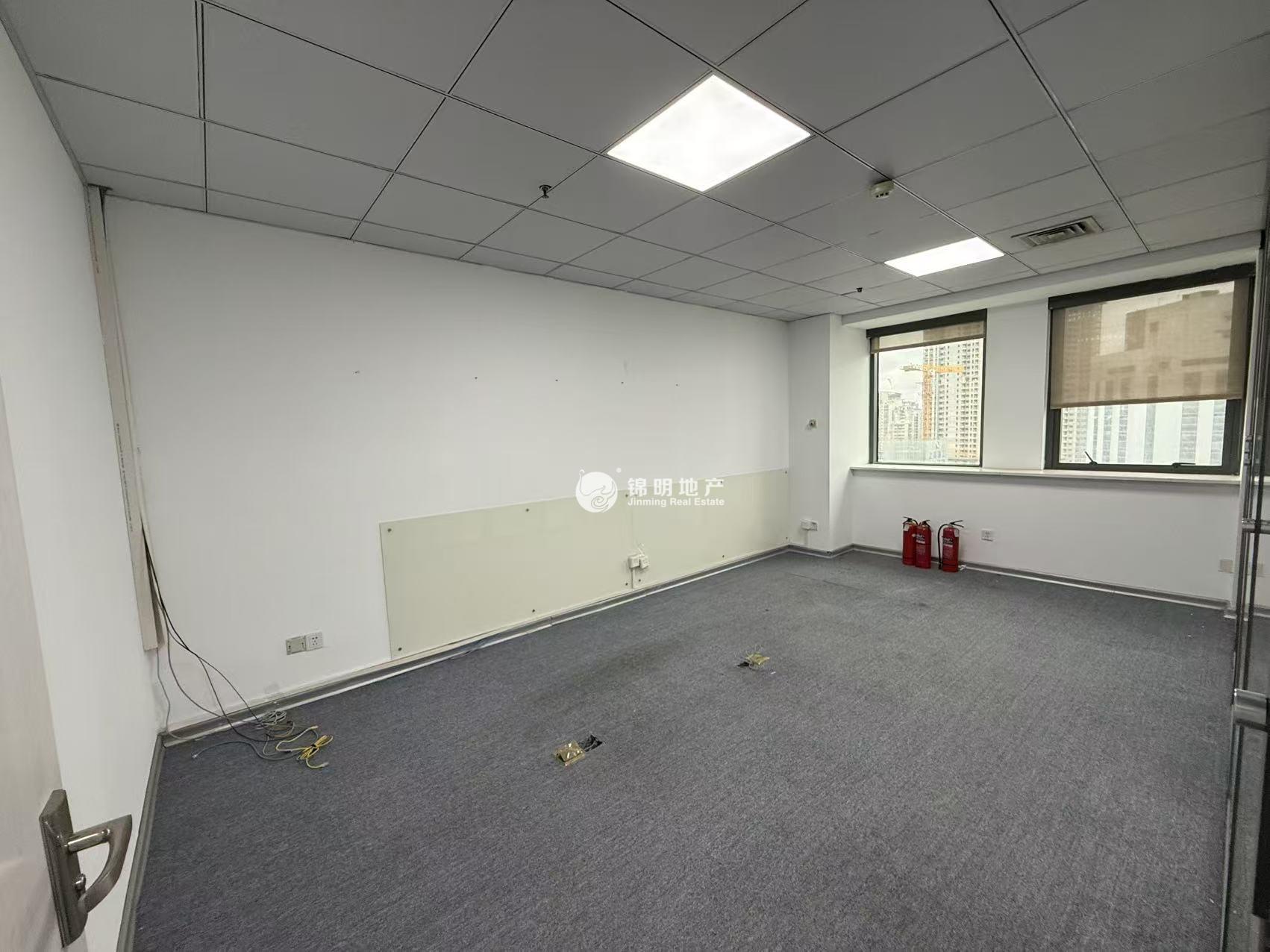 人民广场远洋商业大厦132平米写字楼出租