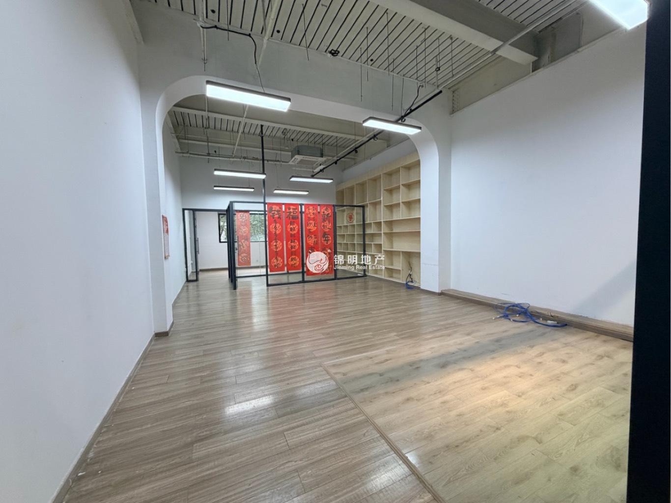 北外滩印坊创意园124平米写字楼出租