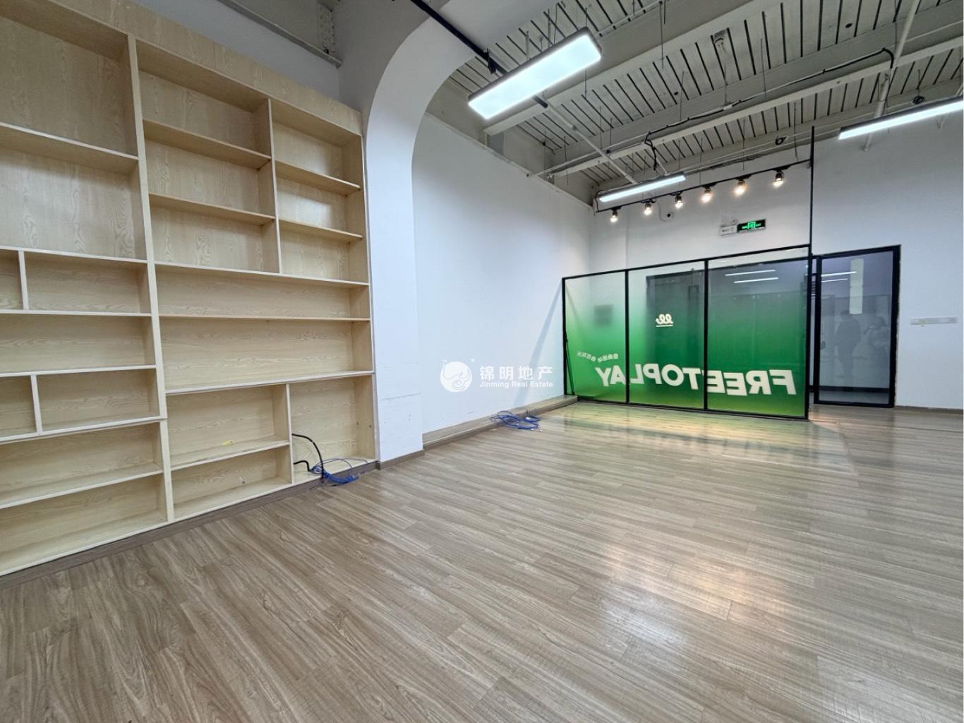 北外滩印坊创意园124平米写字楼出租