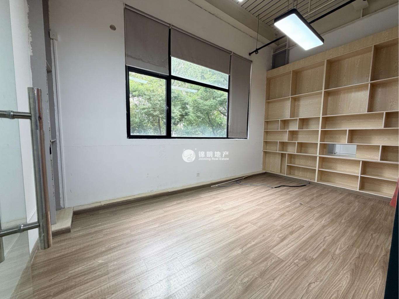 北外滩印坊创意园124平米写字楼出租