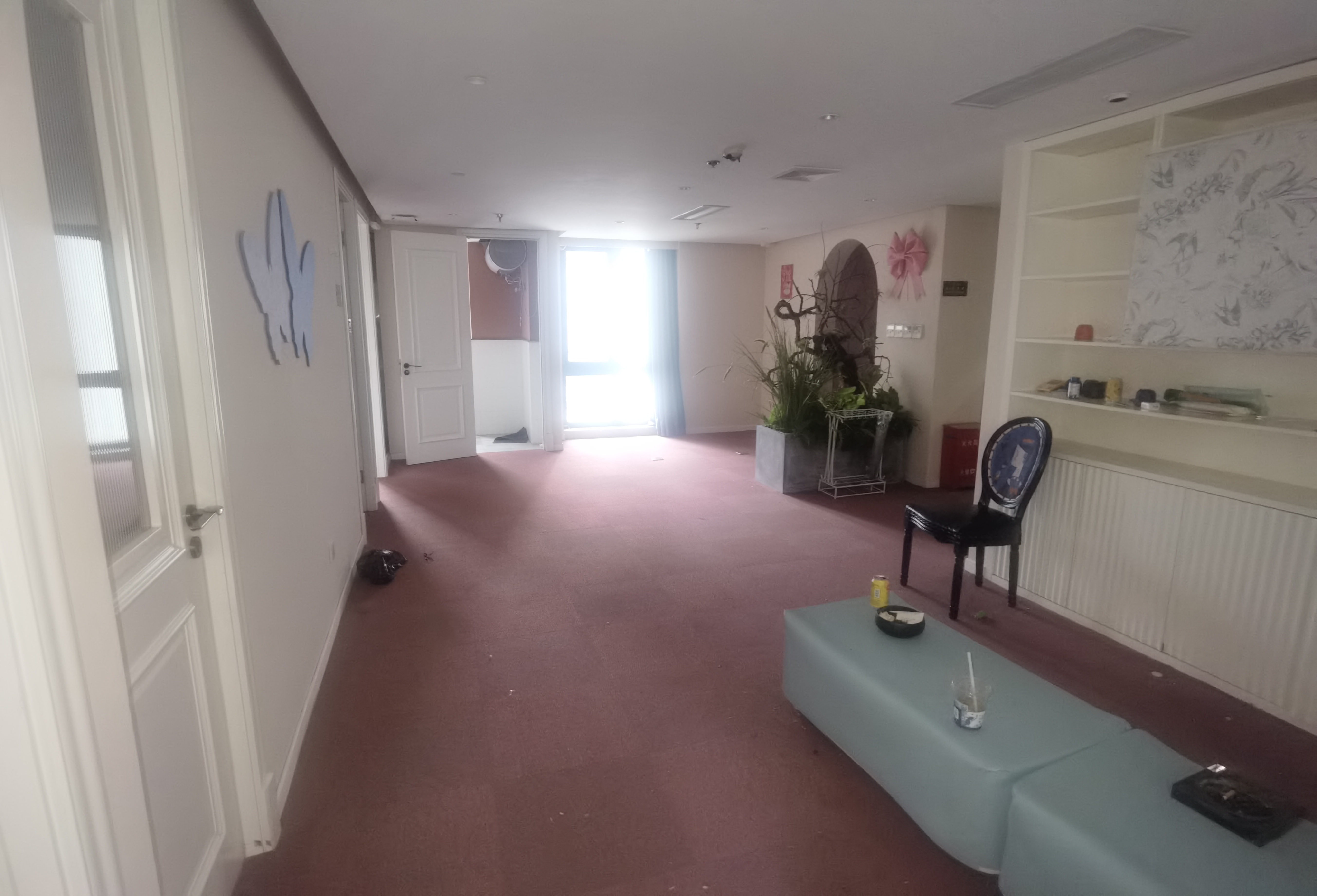 长风国盛中心213平米写字楼出租