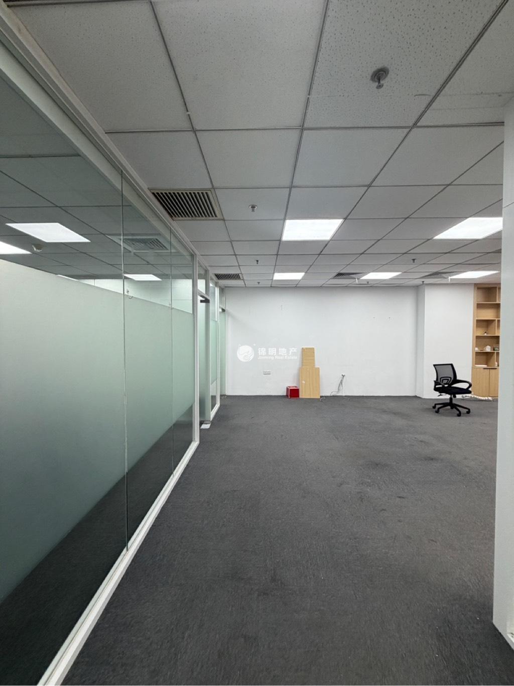 不夜城企业广场142平米写字楼出租