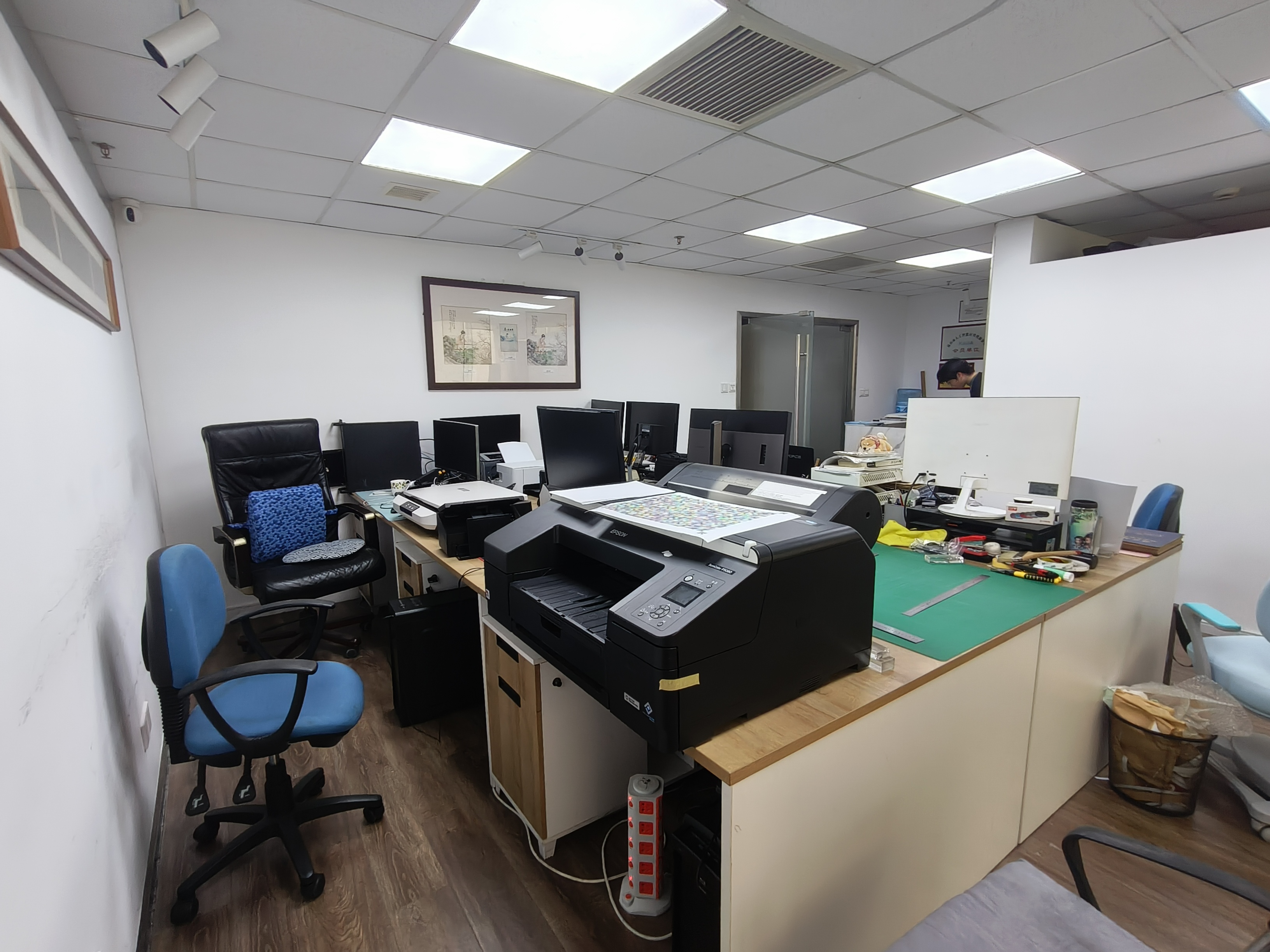 徐家汇飞雕国际大厦106平米写字楼出租