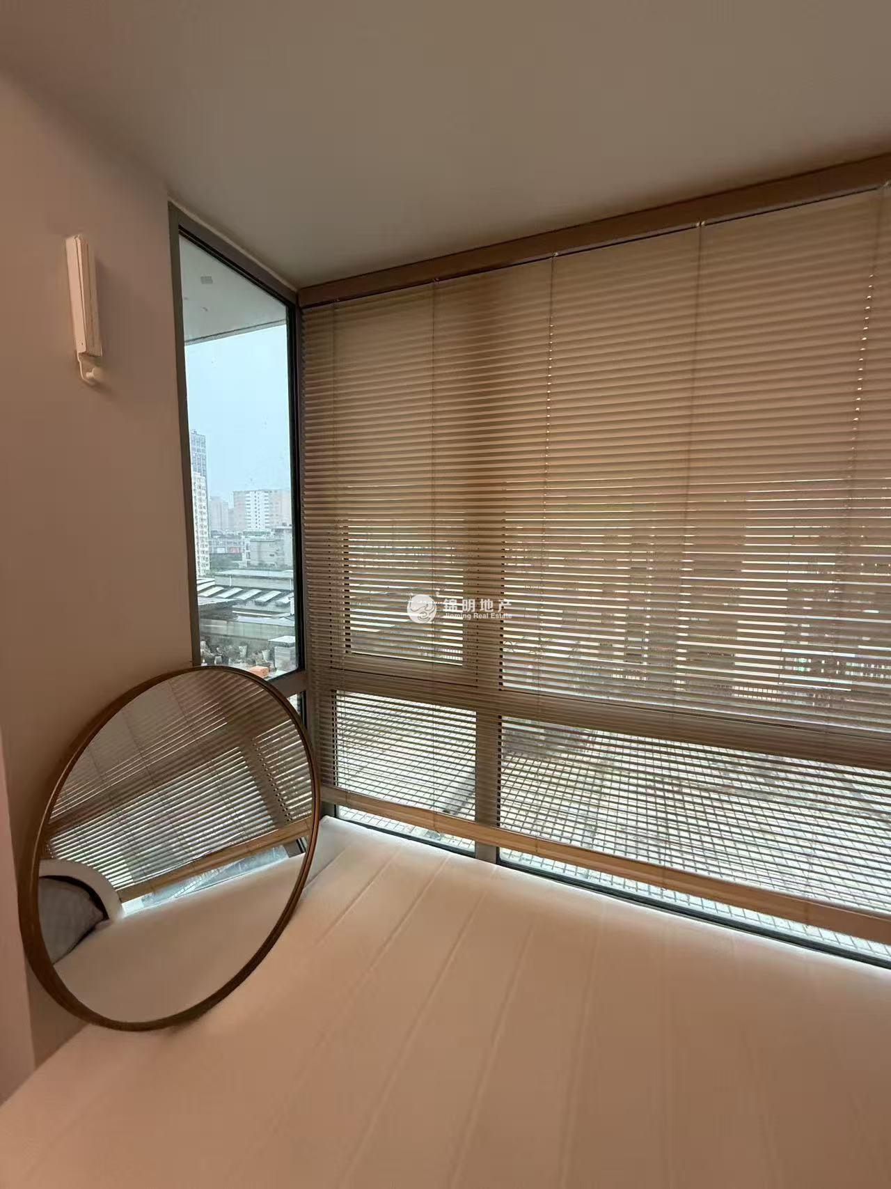 万体馆徐汇商务大厦46平米写字楼出租